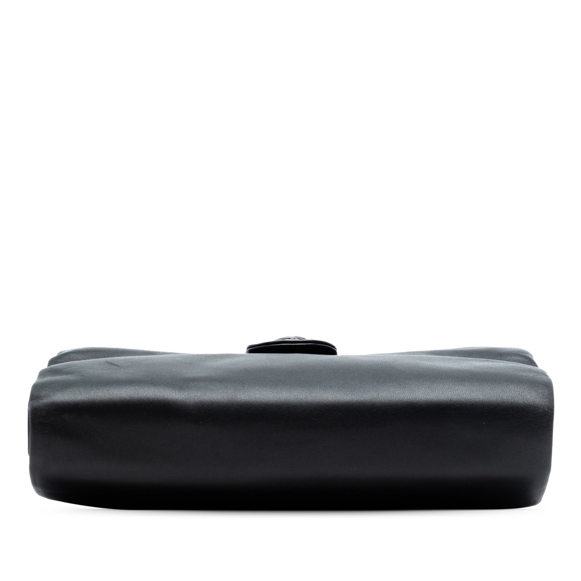 Chanel Lambskin Globe Emblem Clutch Size ONE SIZE - 3 Thumbnail