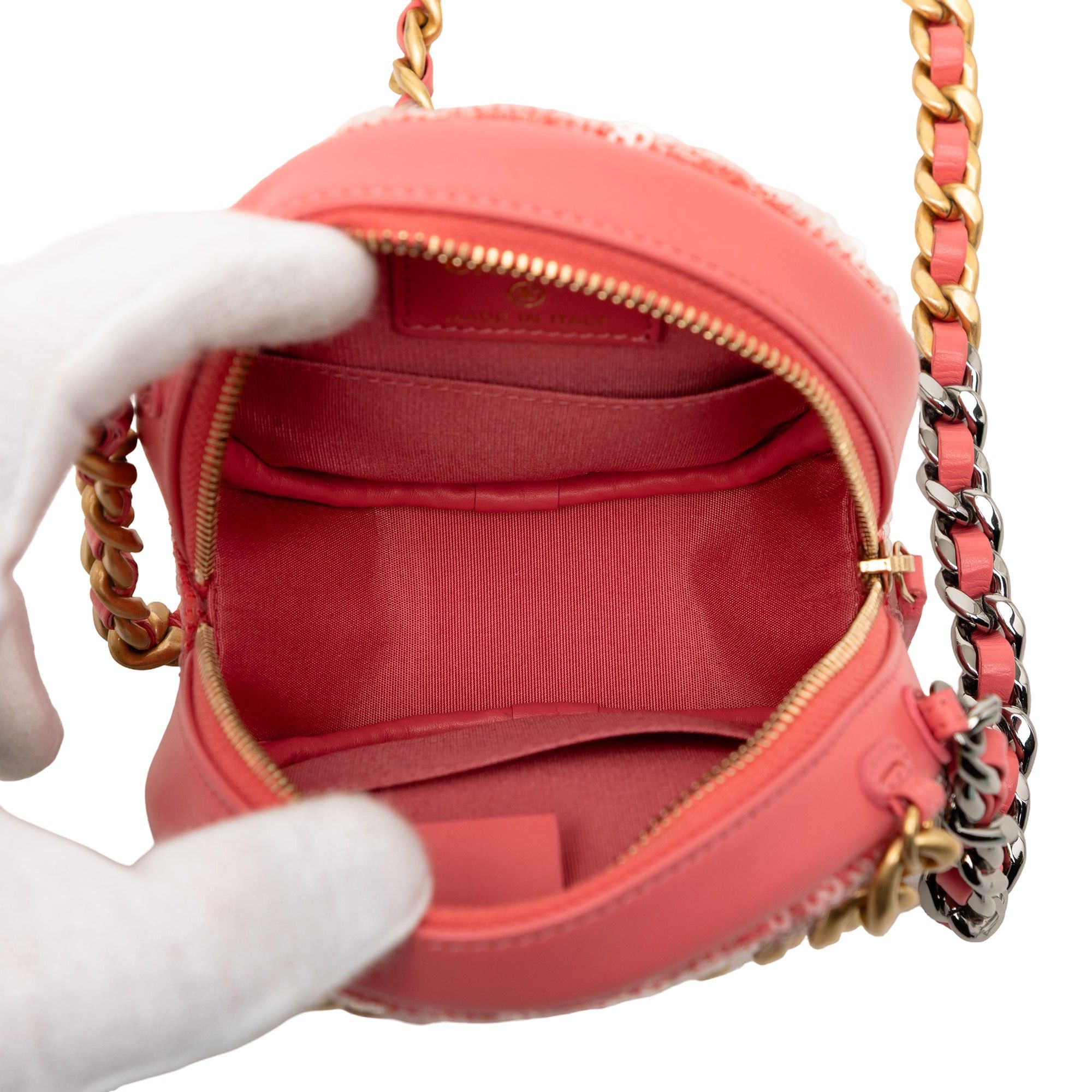 Chanel Sequin Lambskin 19 Round Clutch With Chain Size ONE SIZE - 4 Thumbnail