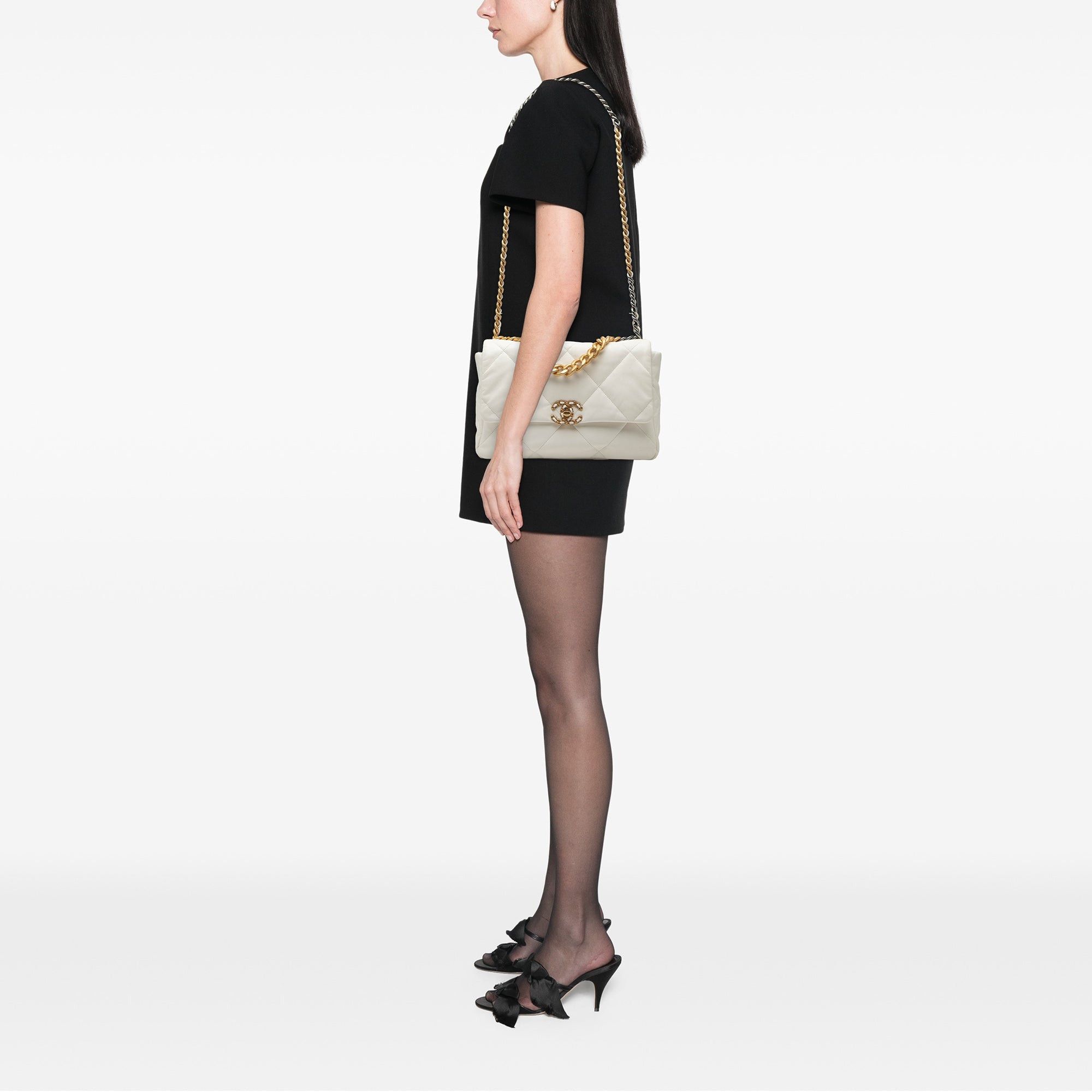 Chanel Large Lambskin 19 Flap Size ONE SIZE - 7 Thumbnail