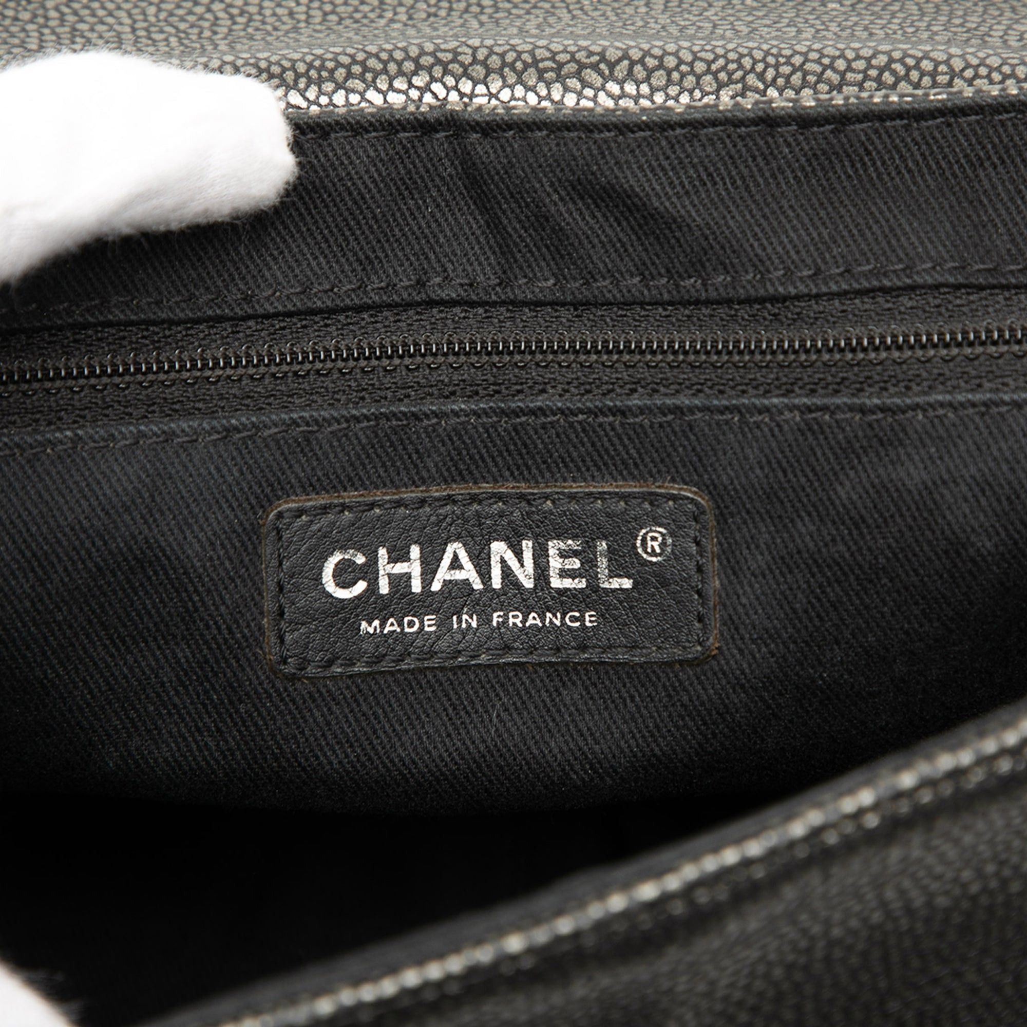 Chanel Large Metallic Caviar Half Moon Flap Size ONE SIZE - 5 Thumbnail