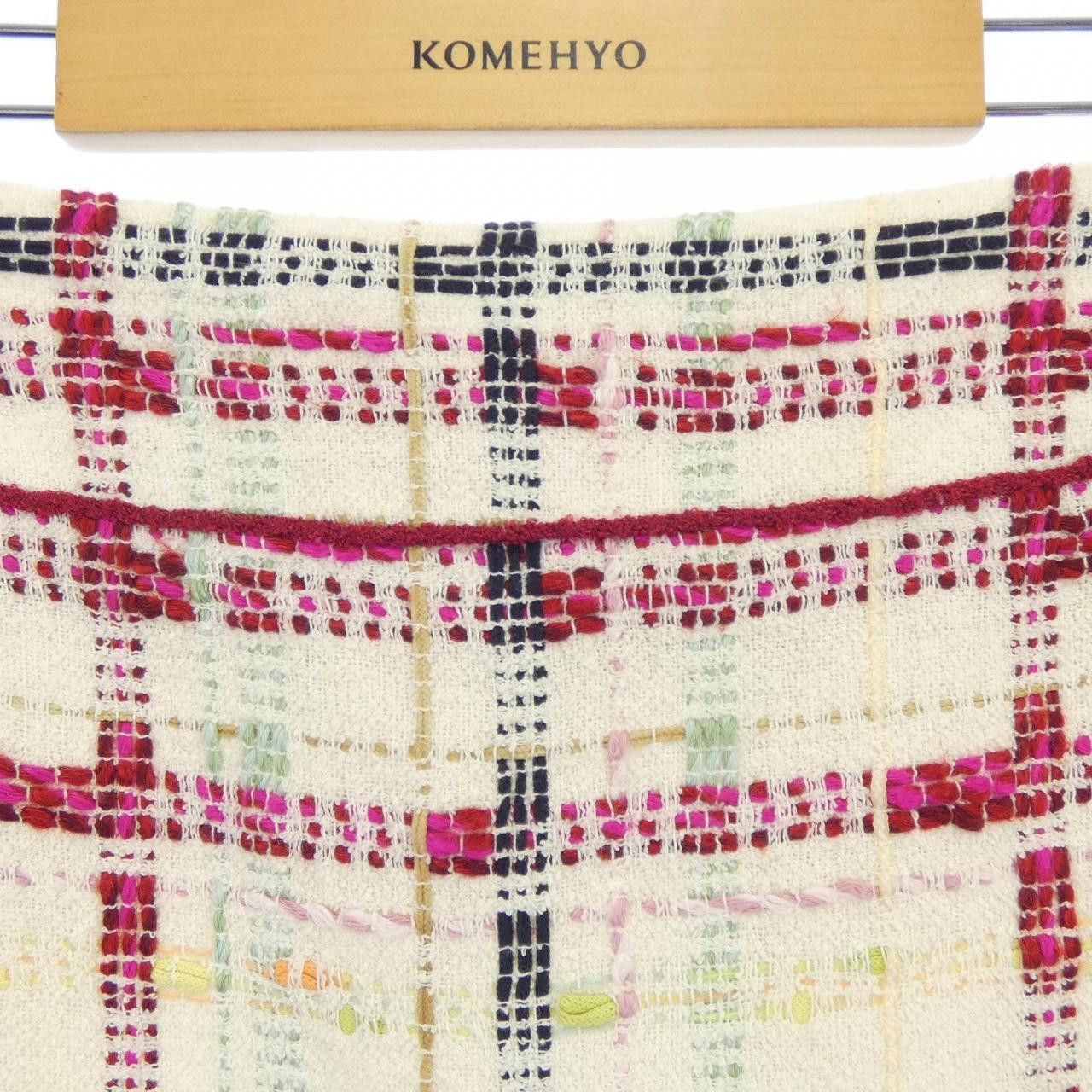 Chanel Chanel Chanel Skirt Textile Skirts P23306V14189 DUTY FREE for USA Size ONE SIZE - 5 Thumbnail