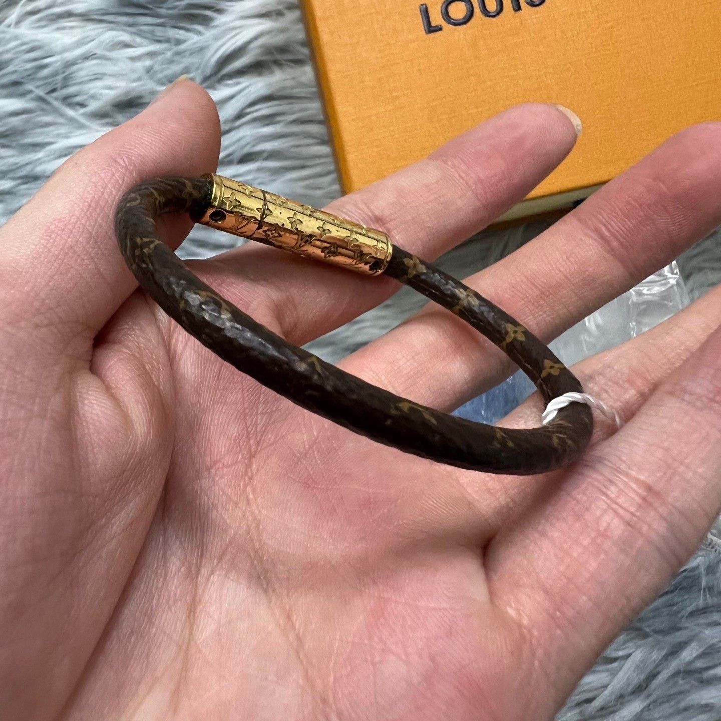 Louis Vuitton Louis Vuitton Bracelet Size ONE SIZE - 3 Thumbnail