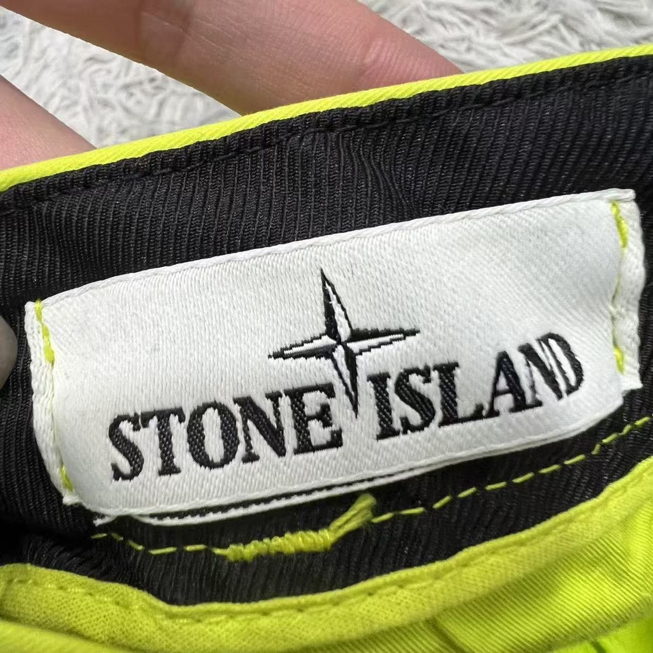 Stone Island Stone Island Shorts Size US 31 - 4 Thumbnail
