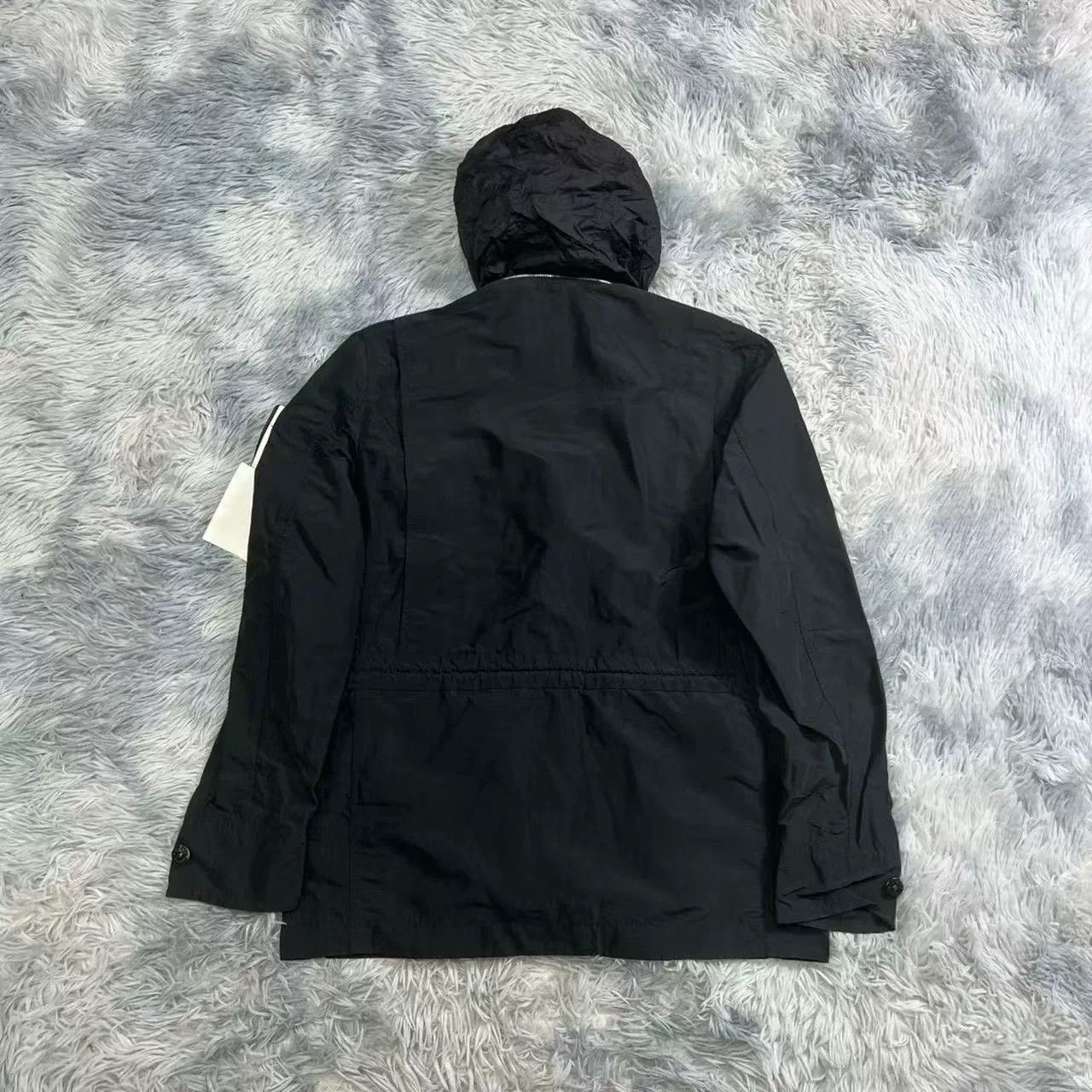 Stone Island Stone Island Nylon Jacket Size US L / EU 52-54 / 3 - 2 Thumbnail
