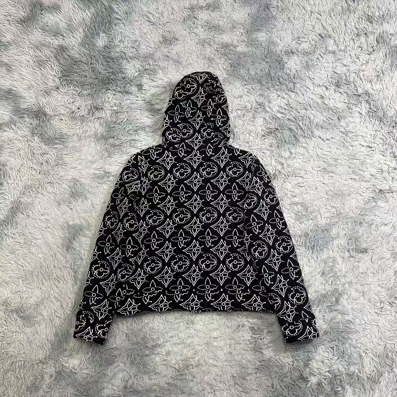 Louis Vuitton Louis Vuitton LVxNBA All-Over Print Jacket Size US S / EU 44-46 / 1 - 2 Thumbnail