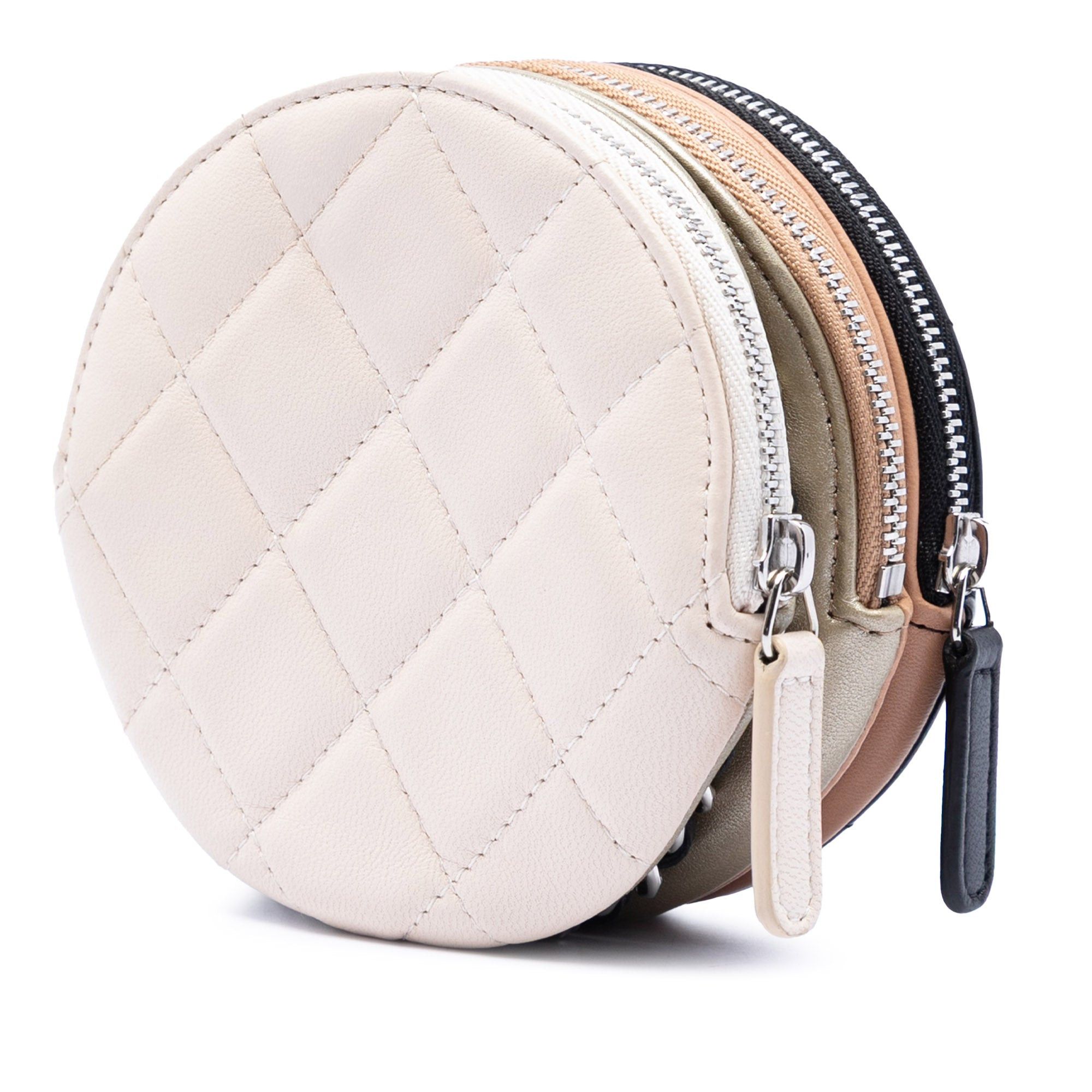 Chanel CC Quilted Lambskin Triple Zip Round Clutch With Chain Size ONE SIZE - 2 Thumbnail