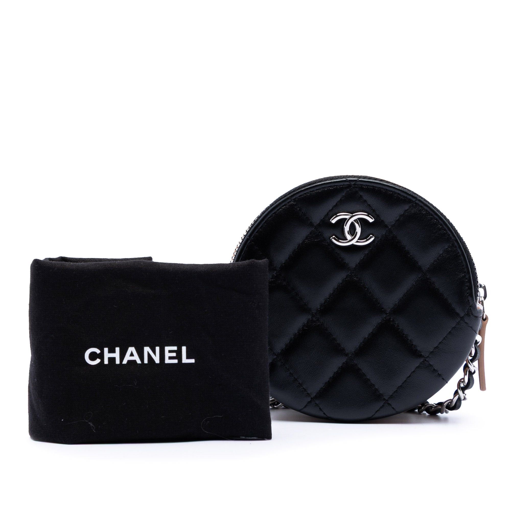 Chanel CC Quilted Lambskin Triple Zip Round Clutch With Chain Size ONE SIZE - 8 Thumbnail