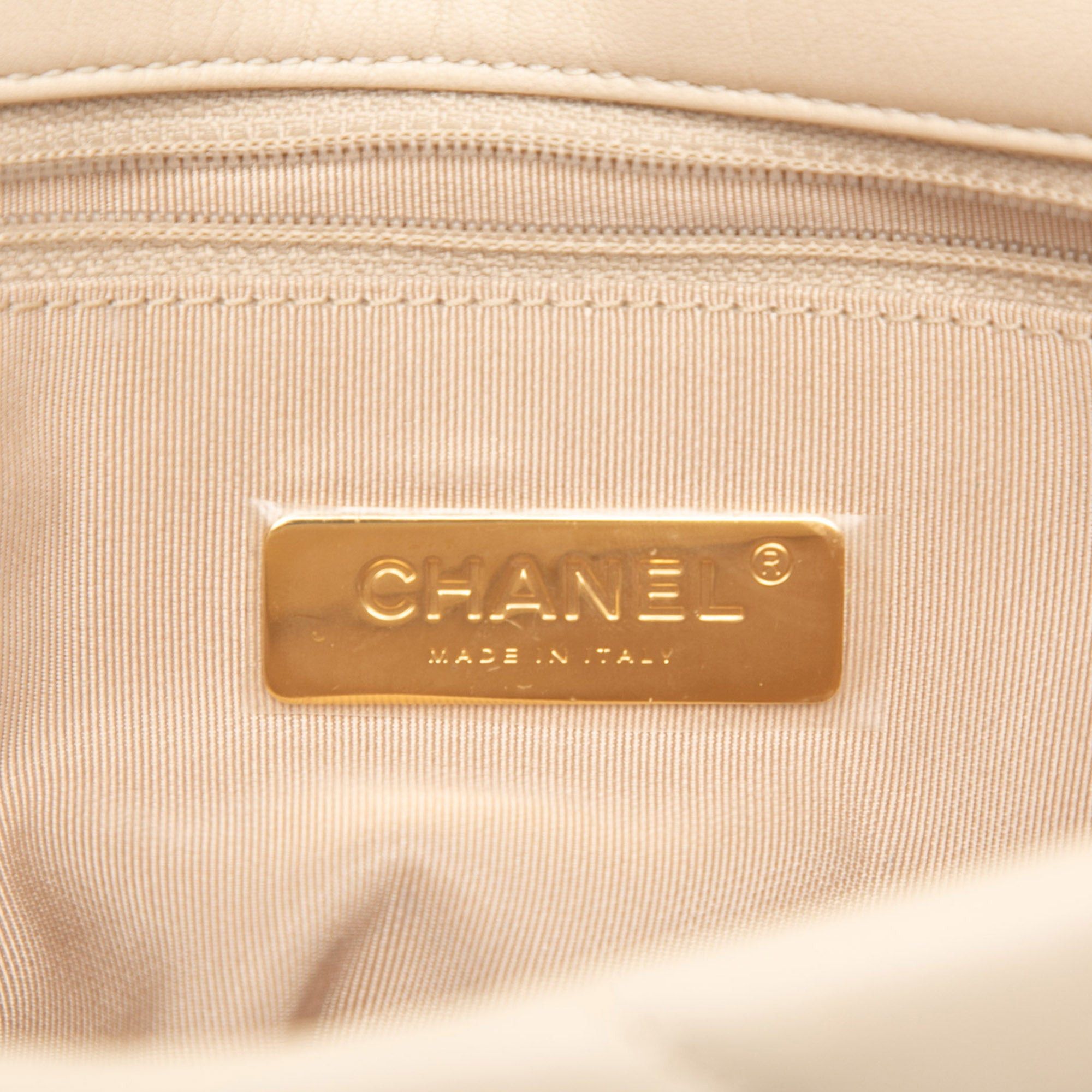Chanel Medium Lambskin 19 Flap Size ONE SIZE - 6 Thumbnail