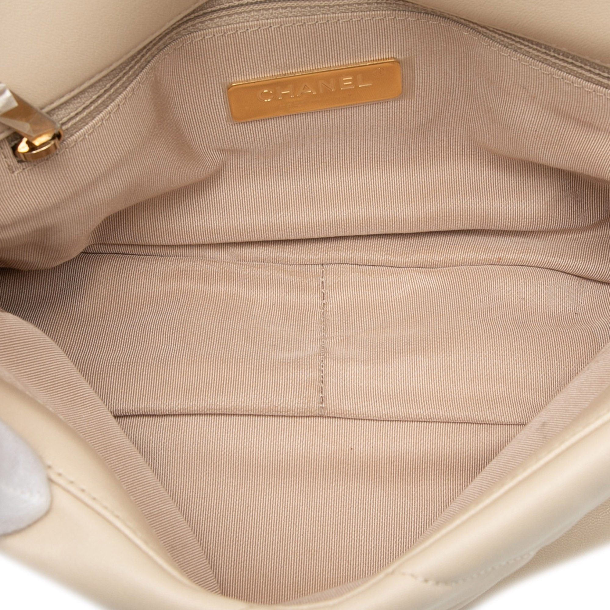 Chanel Medium Lambskin 19 Flap Size ONE SIZE - 4 Thumbnail