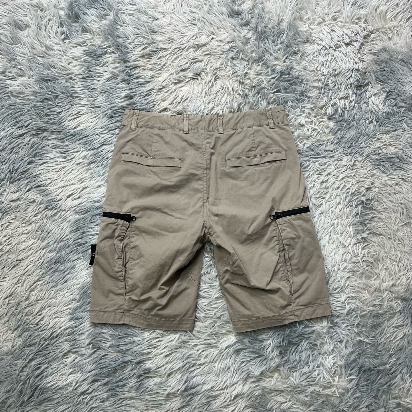 Stone Island Stone Island Shorts Size 30 Size US 30 / EU 46 - 2 Thumbnail