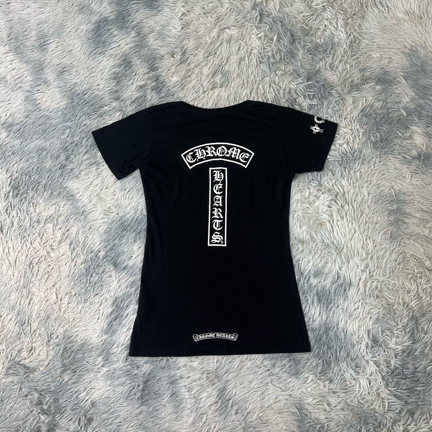 Chrome Hearts Chrome Hearts Women's V-Neck Short Sleeve Size XS / US 0-2 / IT 36-38 - 2 Thumbnail