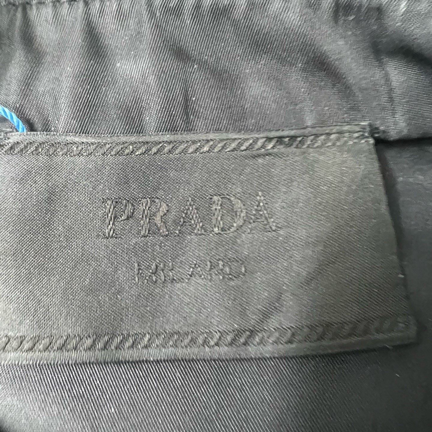 Prada Prada Triangle Logo Short Sleeve Shirt Size US L / EU 52-54 / 3 - 3 Thumbnail
