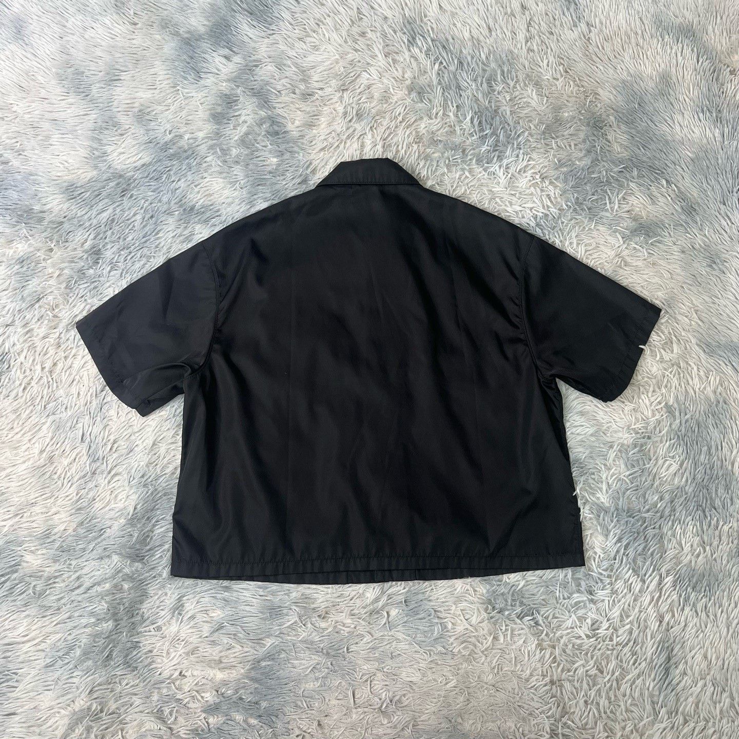 Prada Prada Triangle Logo Short Sleeve Shirt Size US L / EU 52-54 / 3 - 2 Thumbnail