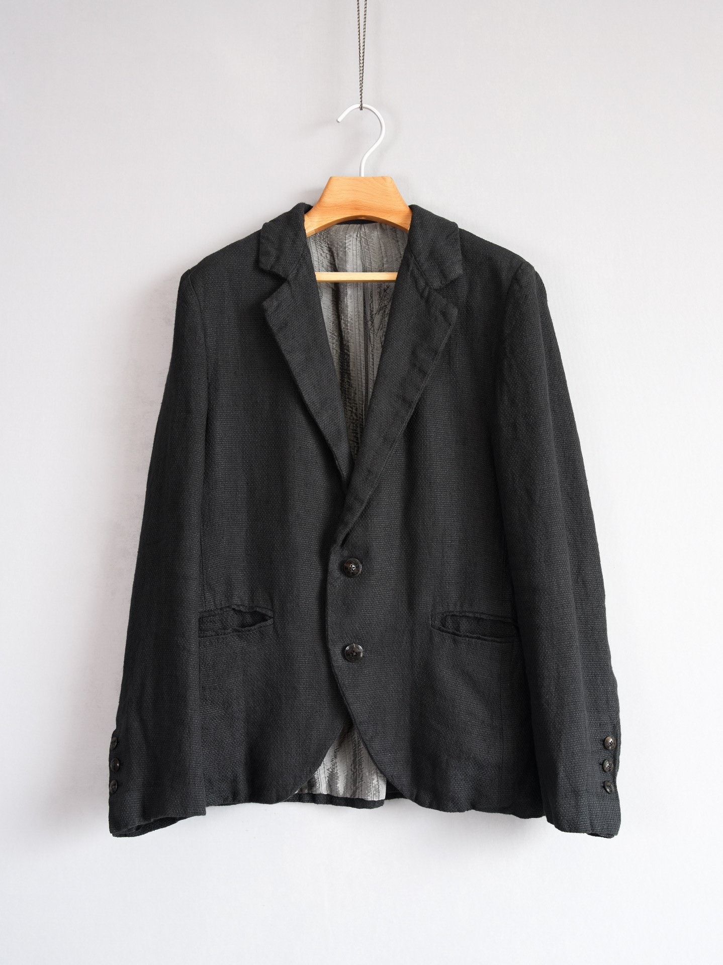 Geoffrey B. Small Geoffrey b.small Carved Button Suit Size US M / EU 48-50 / 2 - 4 Thumbnail