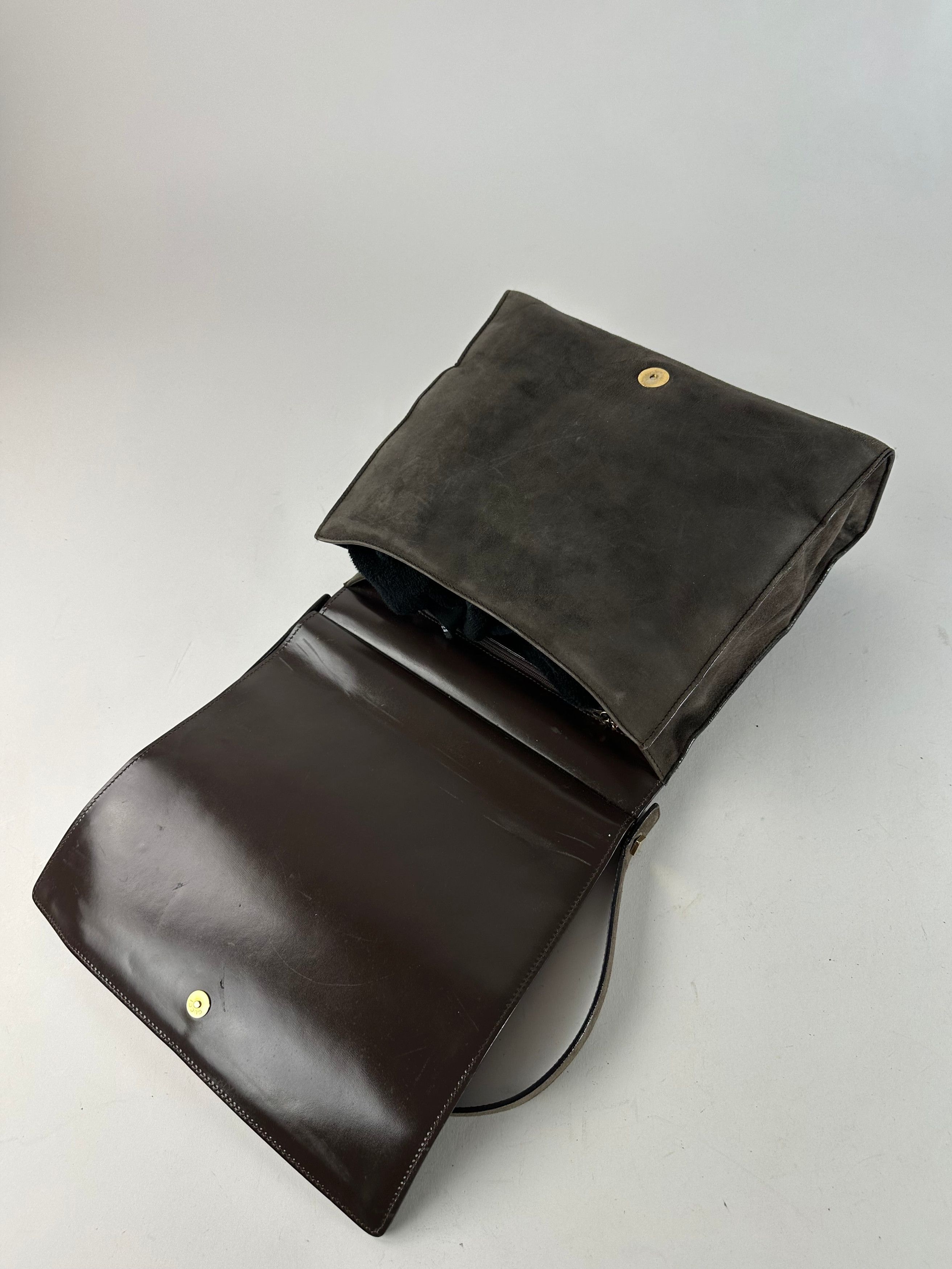 Gucci Vintage Suede Flap Bag Brown Size ONE SIZE - 6 Thumbnail
