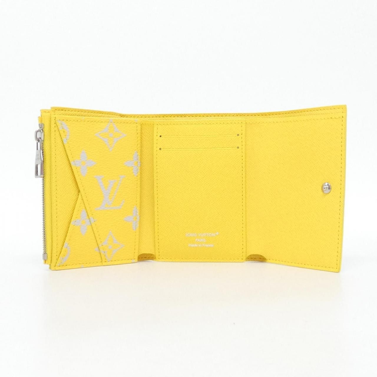 Louis Vuitton Louis Vuitton Louis Vuitton Monogram Glow Victor Wallet Textile Short Wallet M14764 DUTY FREE for USA Size ONE SIZE - 4 Thumbnail