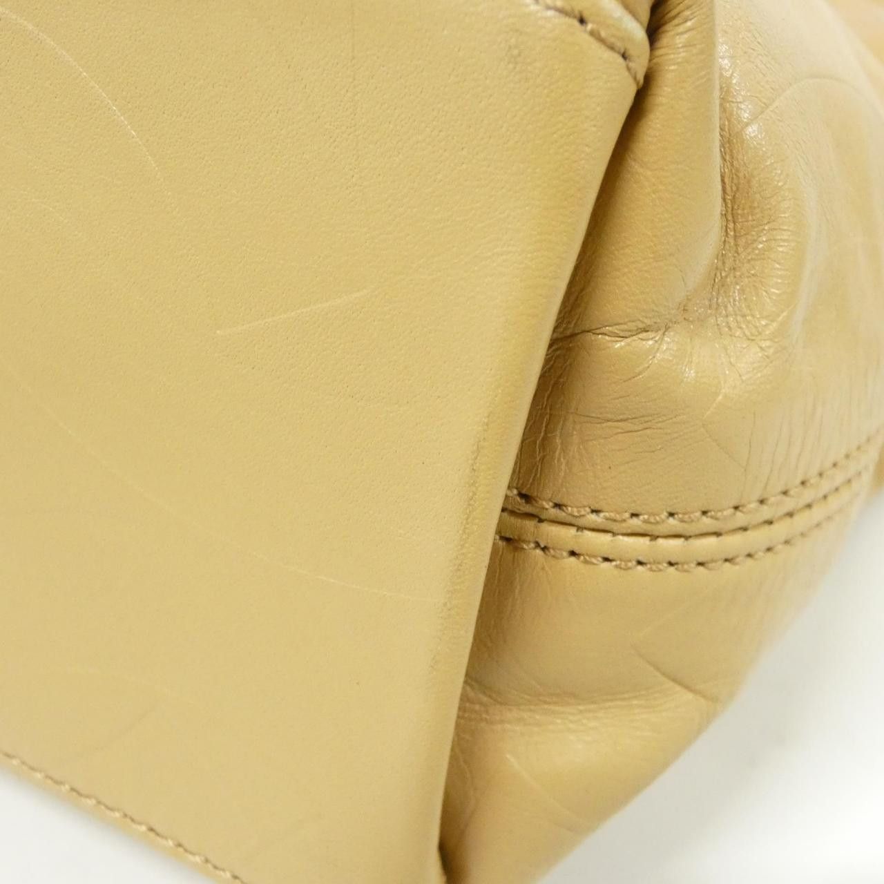 Chanel Chanel Chanel Lambskin Shoulder Bag Leather Shoulder Bag 14216 DUTY FREE for USA Size ONE SIZE - 3 Thumbnail