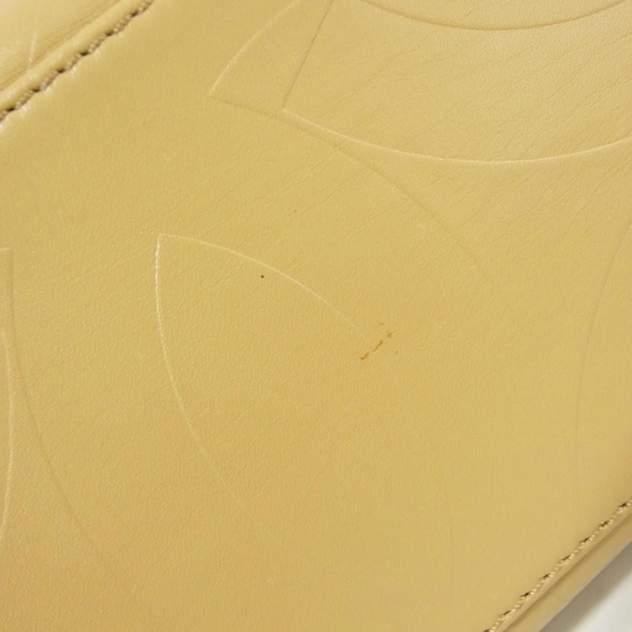 Chanel Chanel Chanel Lambskin Shoulder Bag Leather Shoulder Bag 14216 DUTY FREE for USA Size ONE SIZE - 4 Thumbnail