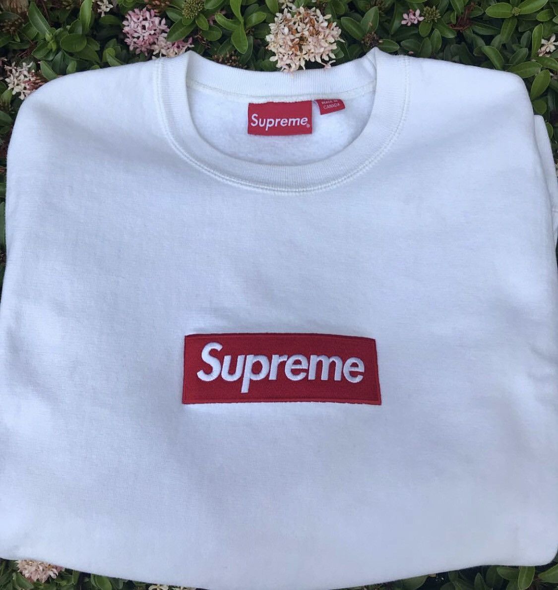 Fw15 Supreme box logo red on white crewneck