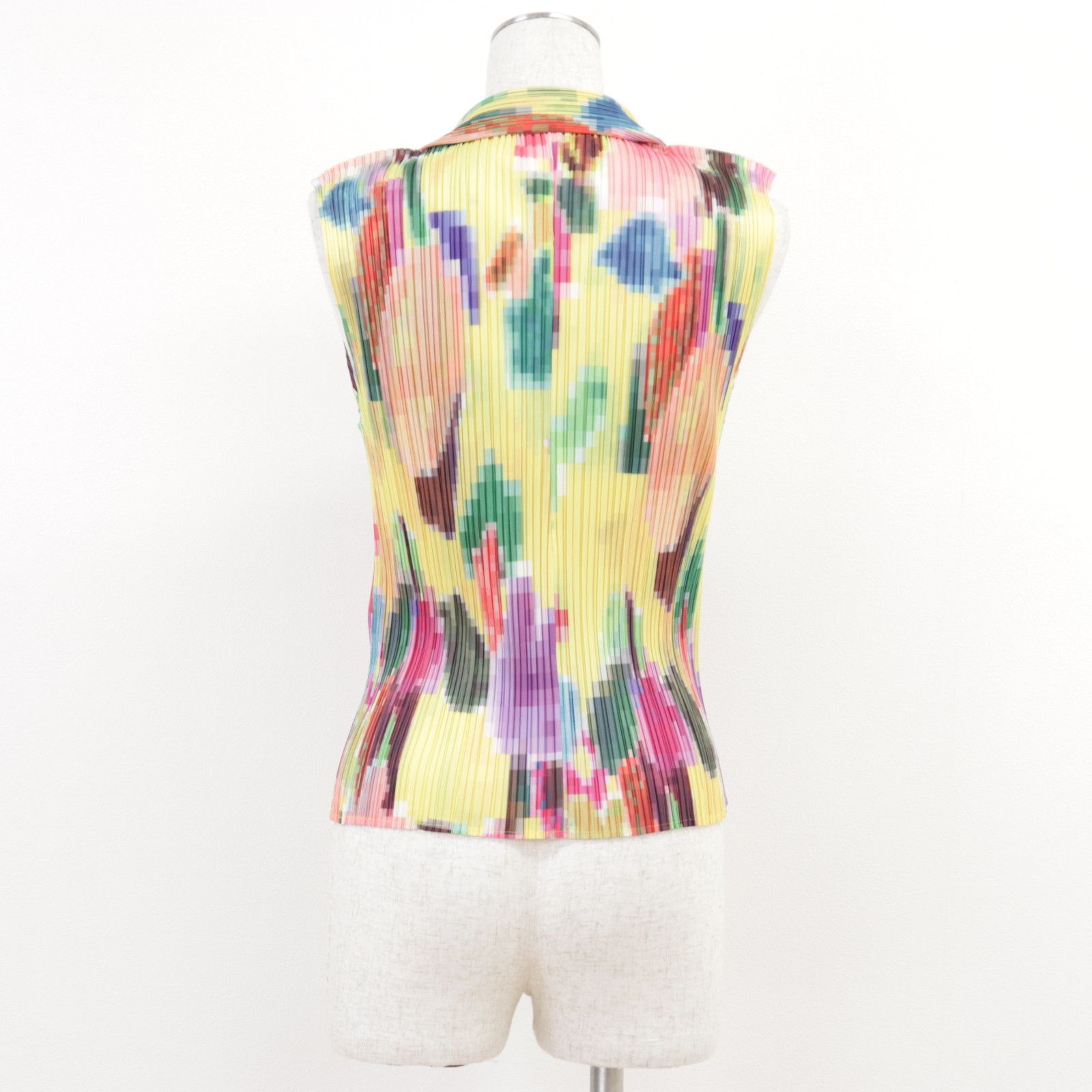 Other Other PLEATS PLEASE Mosaic Polyester Sleeveless Top Textile Tops DUTY FREE for USA Size ONE SIZE - 5 Thumbnail