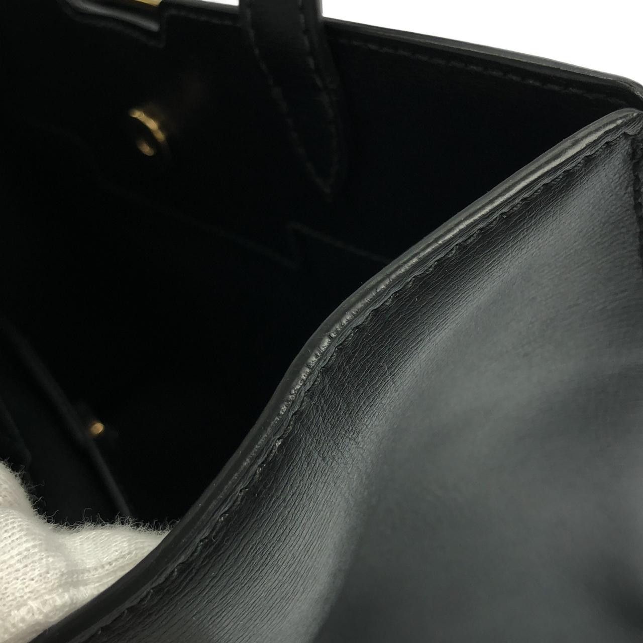 Salvatore Ferragamo Salvatore Ferragamo Salvatore Ferragamo Calf Handbag Leather Handbag 21I290 DUTY FREE for USA Size ONE SIZE - 9 Thumbnail