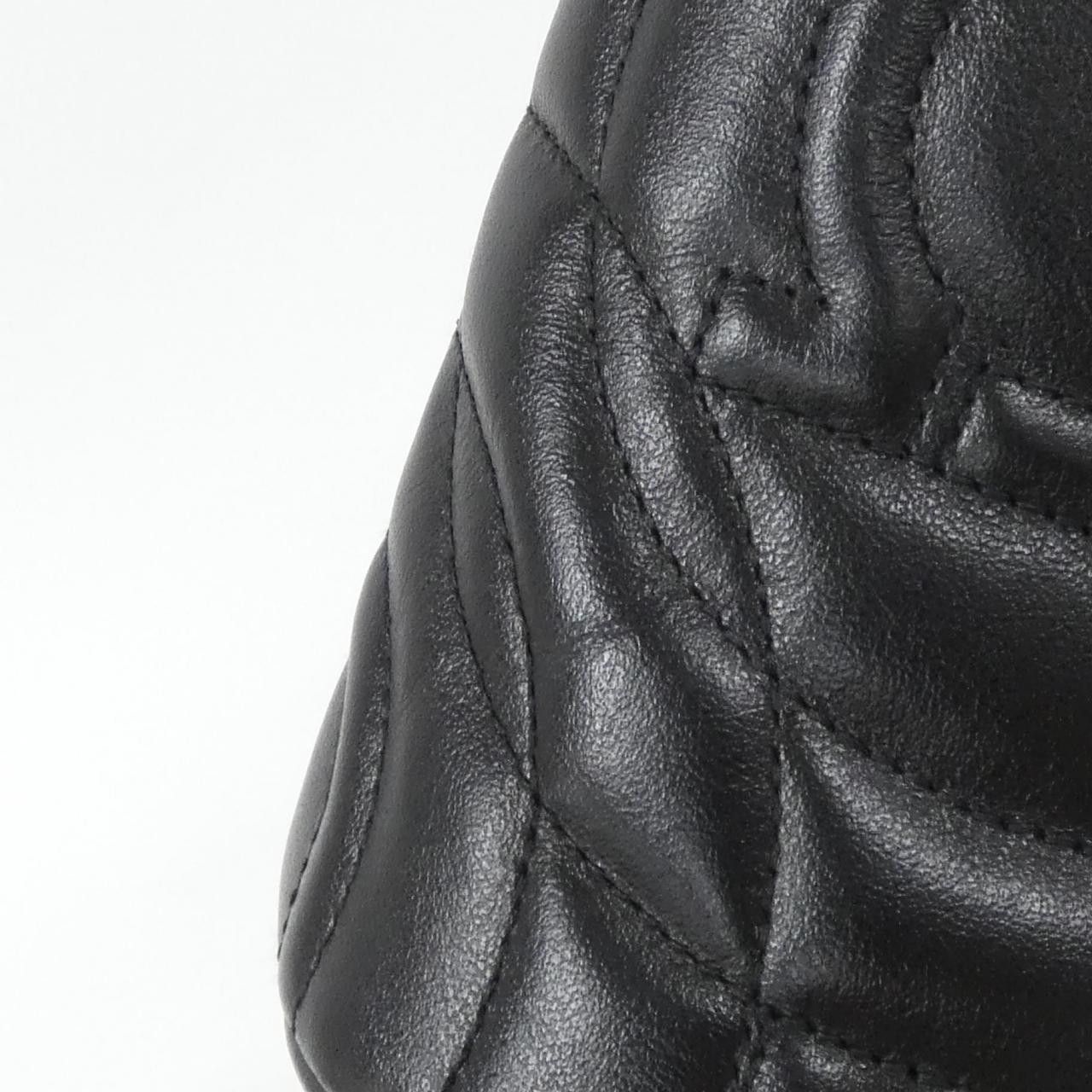 Salvatore Ferragamo Salvatore Ferragamo Salvatore Ferragamo Calf Shoulder Bag Leather Crossbody Bag 211978 DUTY FREE for USA Size ONE SIZE - 4 Thumbnail