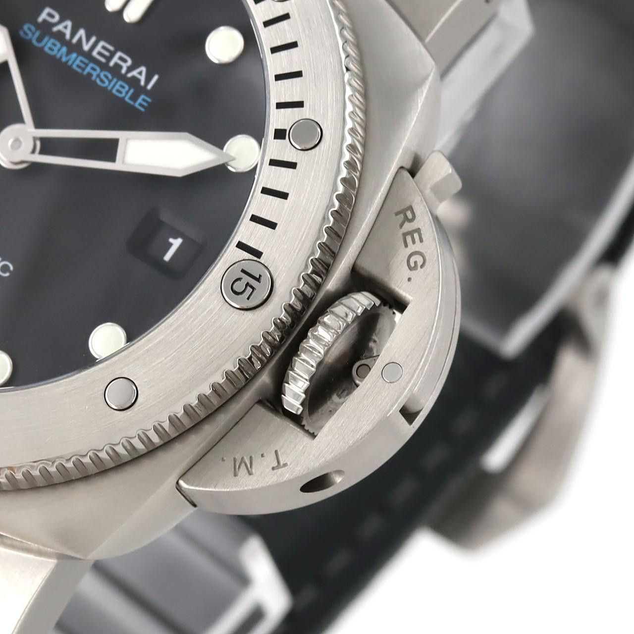 Panerai Panerai Panerai Submersible Quaranta Quattro Stainless Steel Metal Automatic PAM01229 DUTY FREE for USA Size ONE SIZE - 4 Thumbnail