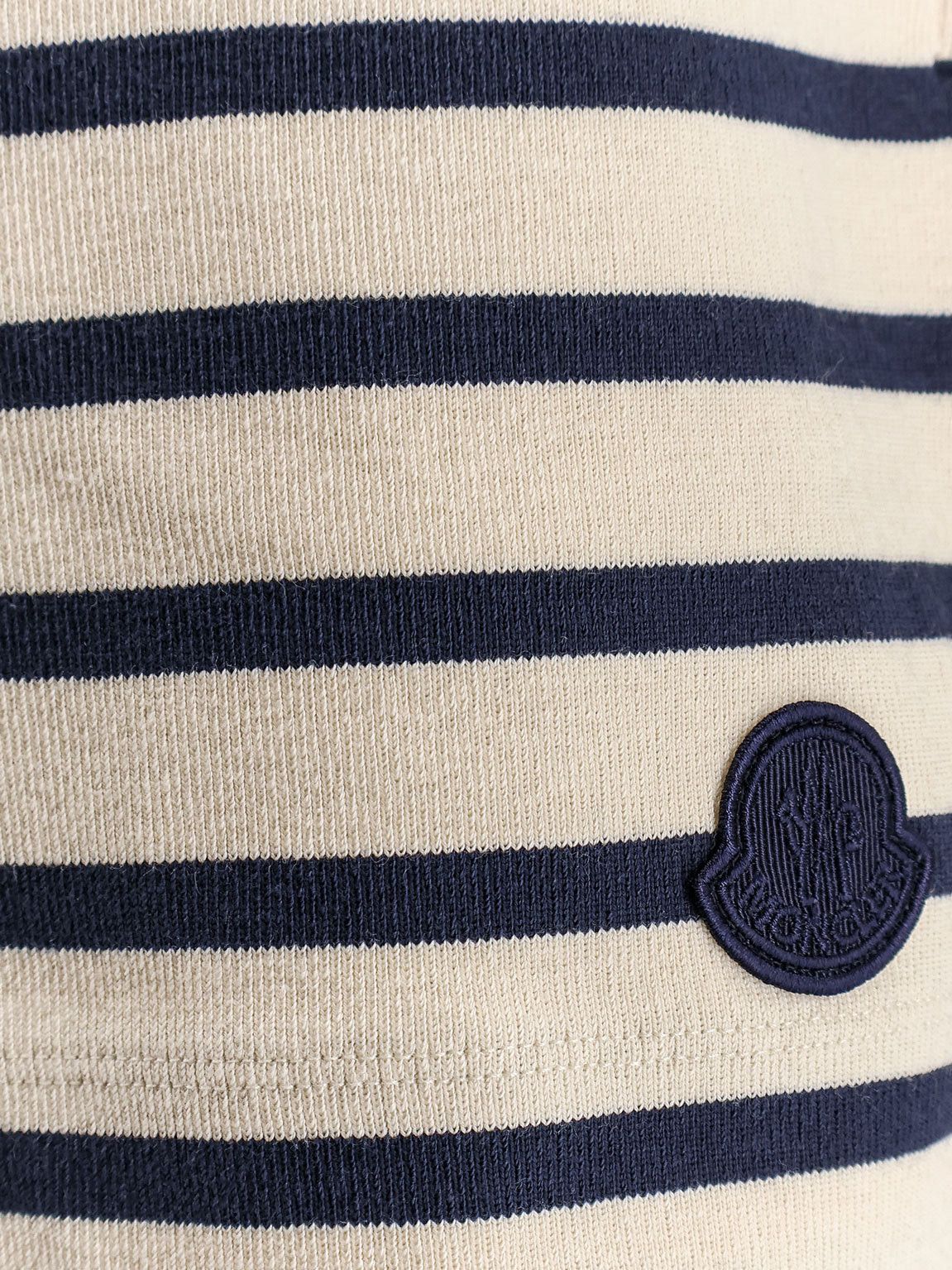 Moncler Moncler Cotton shorts with striped pattern Tag Size XS Women - USA Tariffs Included Size 26" / US 2 / IT 38 - 3 Thumbnail