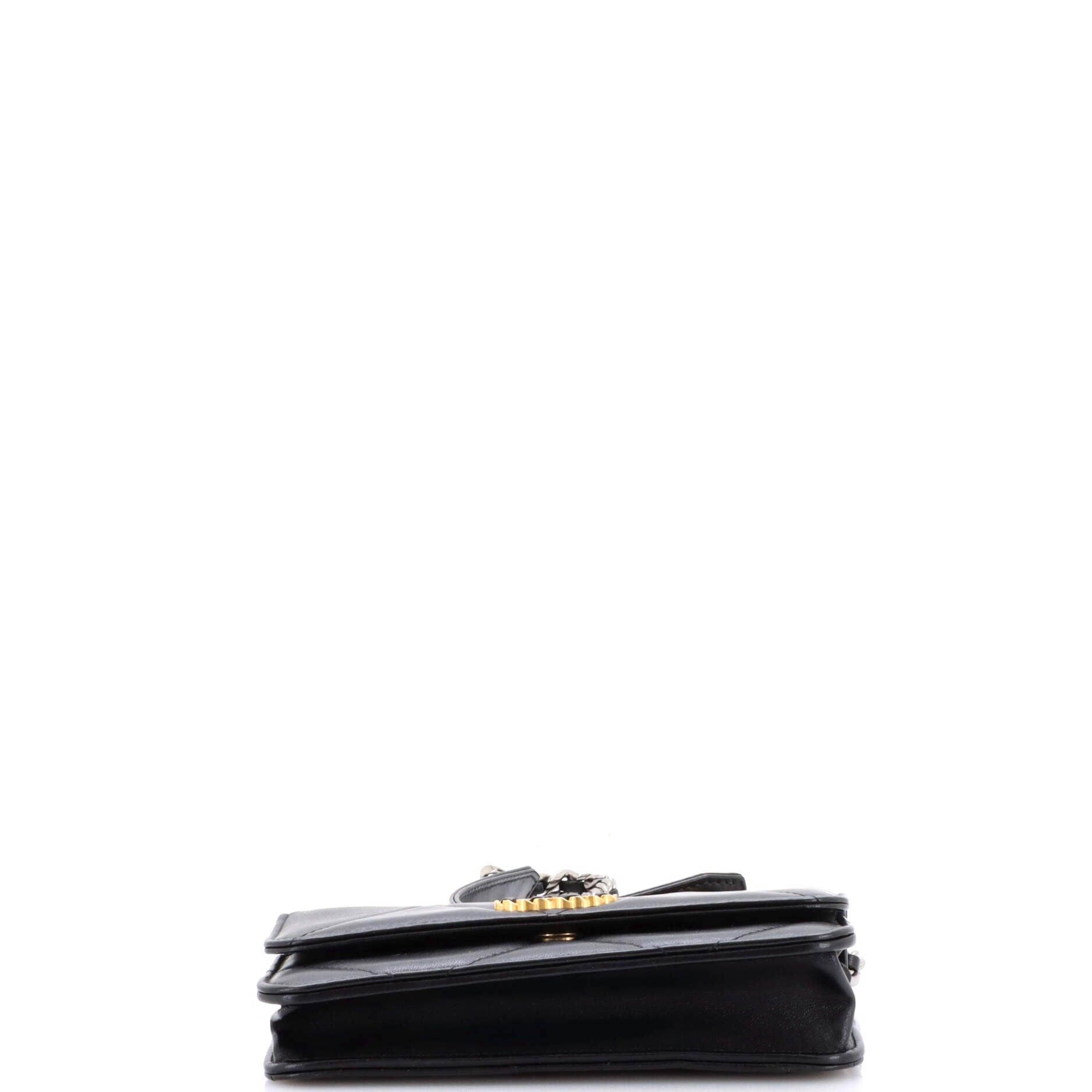 Chanel 19 Flap Phone Holder with Chain Size ONE SIZE - 4 Thumbnail