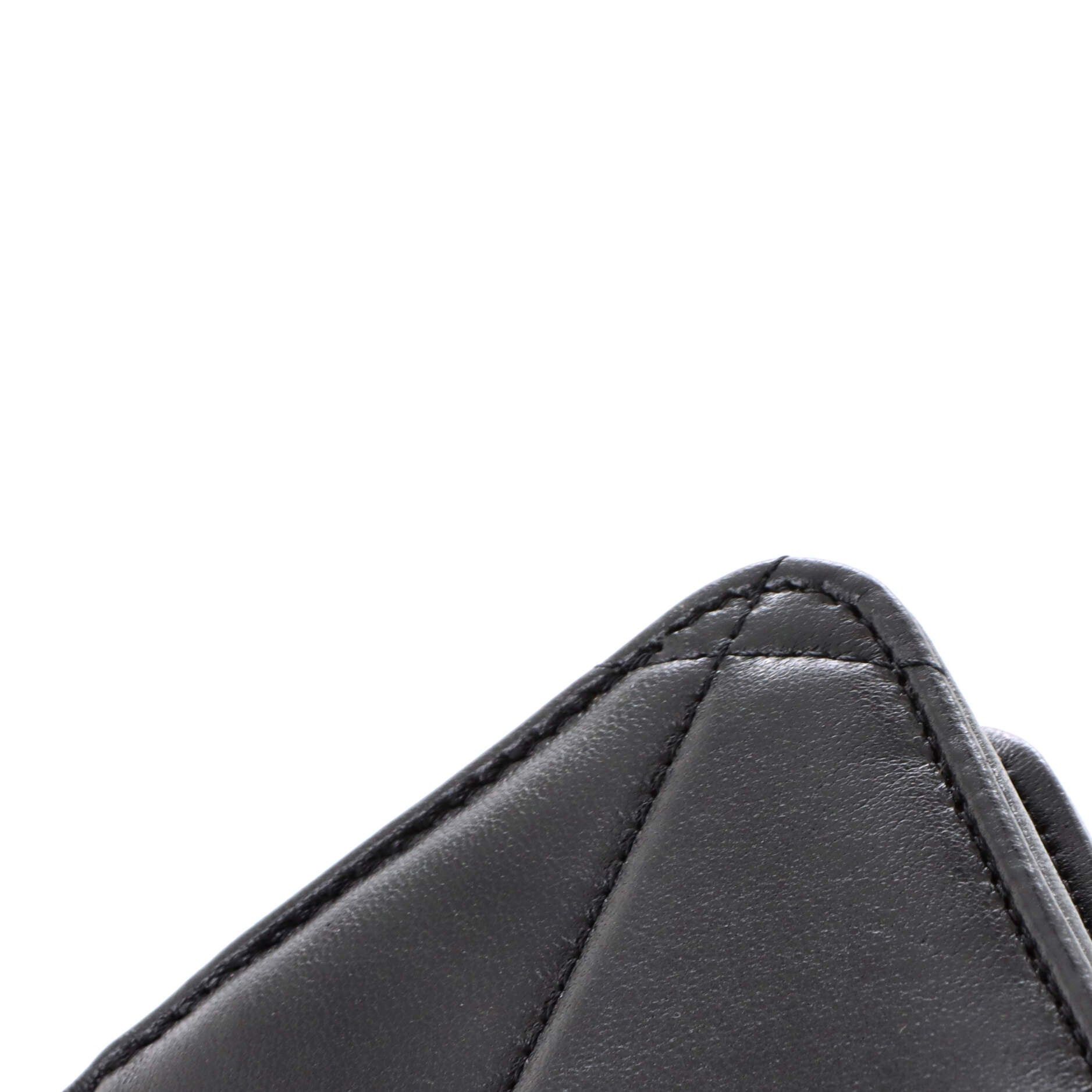 Chanel 19 Flap Phone Holder with Chain Size ONE SIZE - 7 Thumbnail
