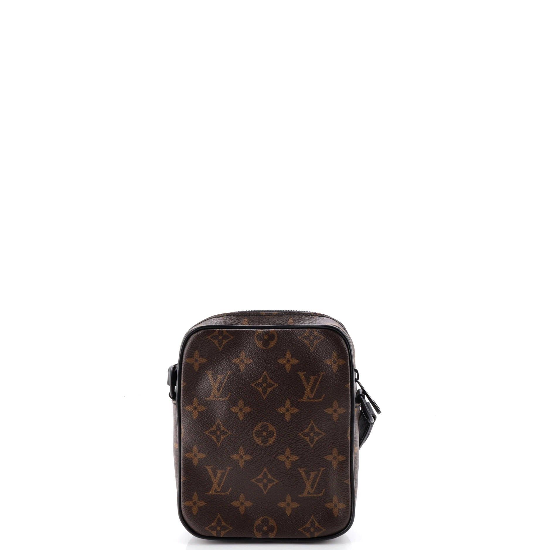 Louis Vuitton Christopher Wearable Wallet Size ONE SIZE - 3 Thumbnail