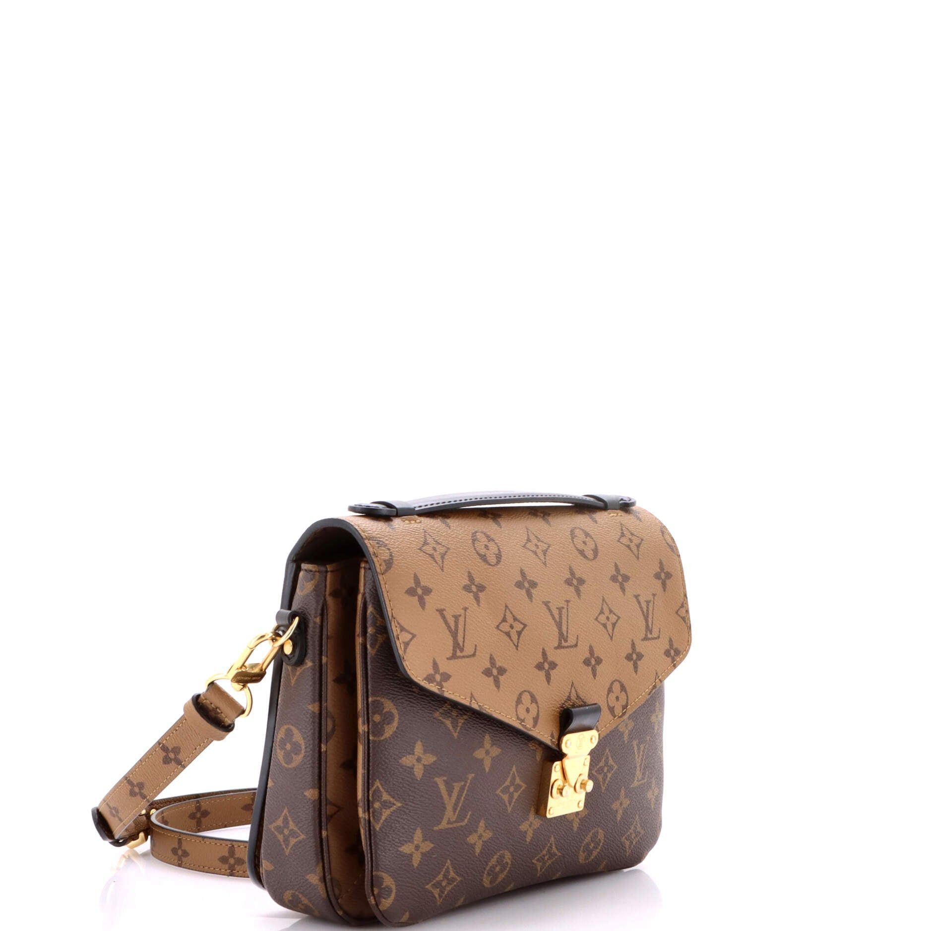 Louis Vuitton Pochette Metis Size ONE SIZE - 2 Thumbnail