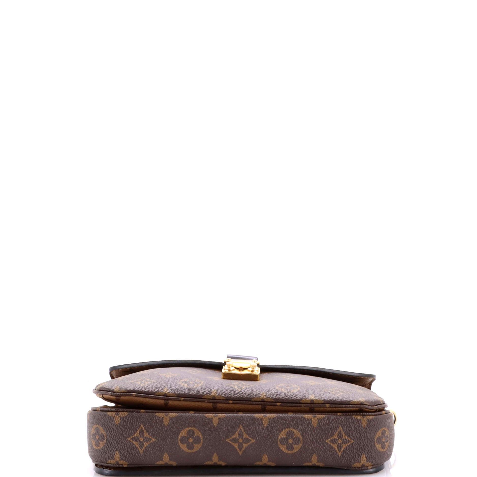 Louis Vuitton Pochette Metis Size ONE SIZE - 4 Thumbnail