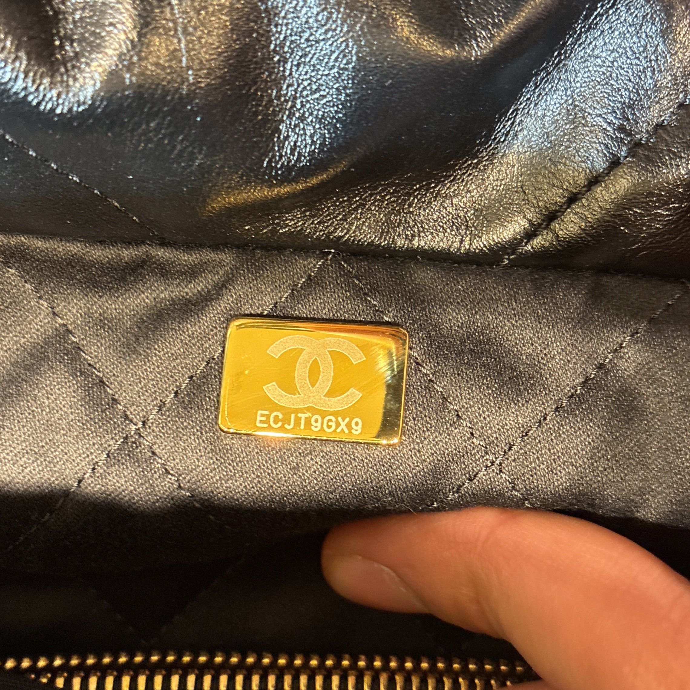 Chanel 22 Chain Hobo Size ONE SIZE - 9 Thumbnail