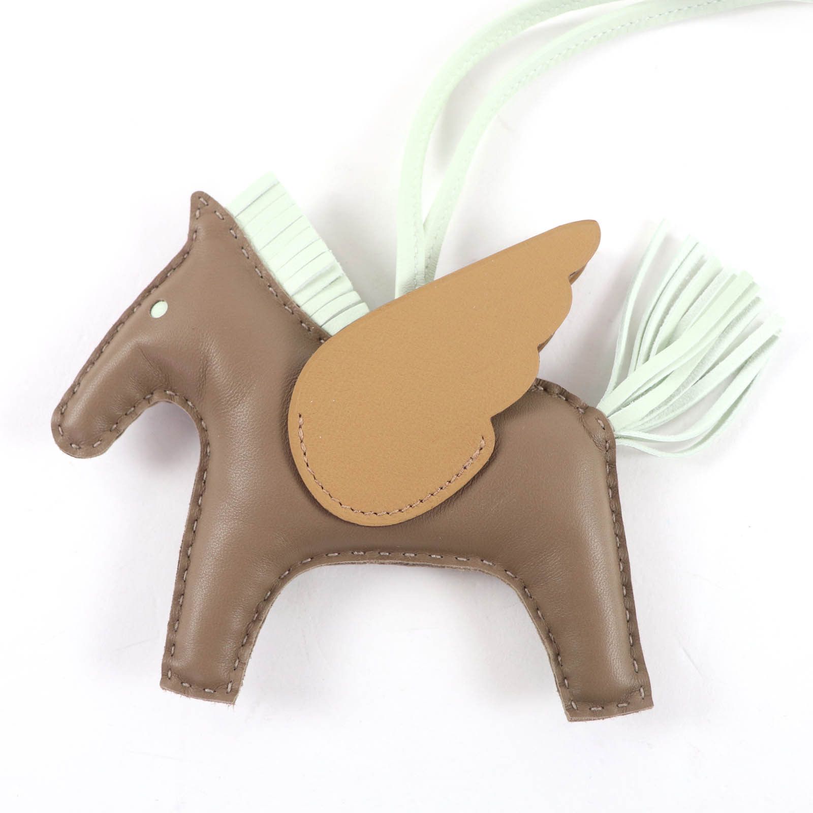 Hermes Hermes Hermes Rodeo Charm Pegasus MM Anyo Miro Charm Leather Charm Stamp U (2022) DUTY FREE for USA Size ONE SIZE - 5 Thumbnail