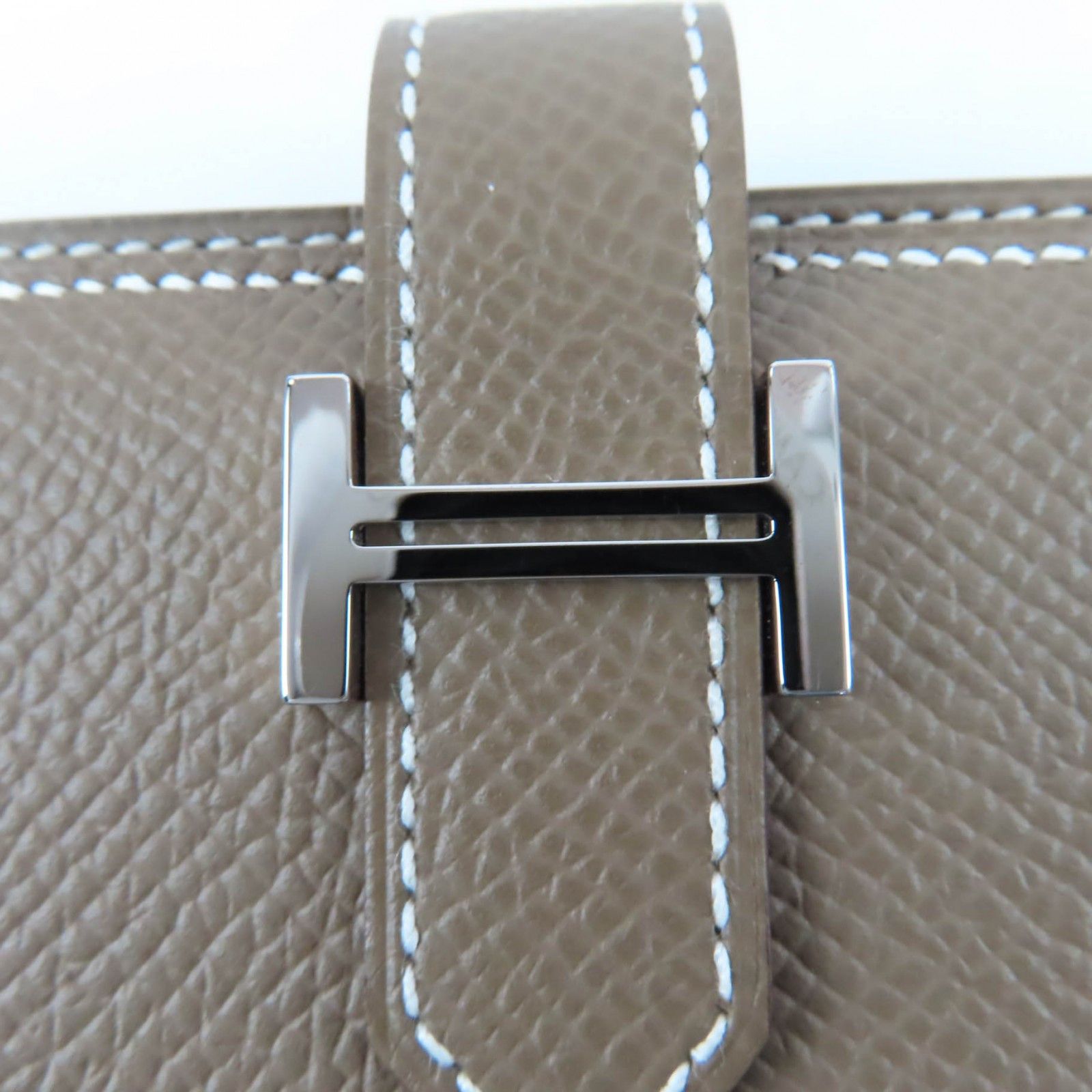 Hermes Hermes Hermes BeBop Calfskin Long Wallet Leather Long Wallet Stamp W (2024) DUTY FREE for USA Size ONE SIZE - 8 Thumbnail