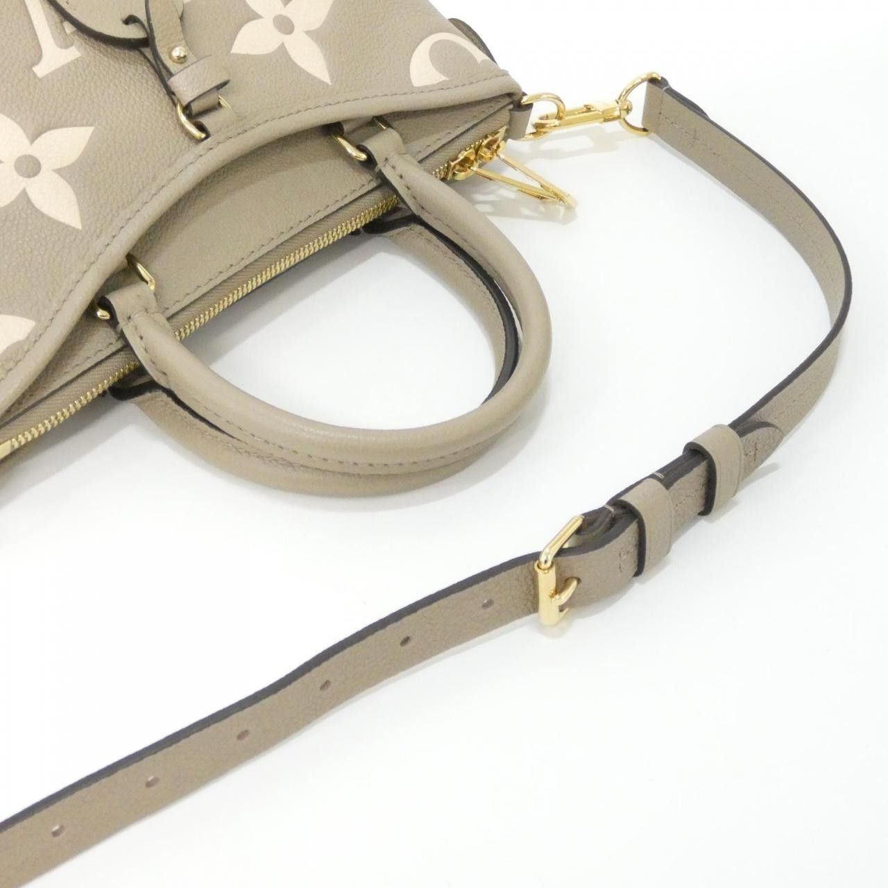 Louis Vuitton Louis Vuitton Louis Vuitton Two-Tone Monogram Empreinte Trianon Bag Leather Shoulder Bag M46585 DUTY FREE for USA Size ONE SIZE - 7 Thumbnail