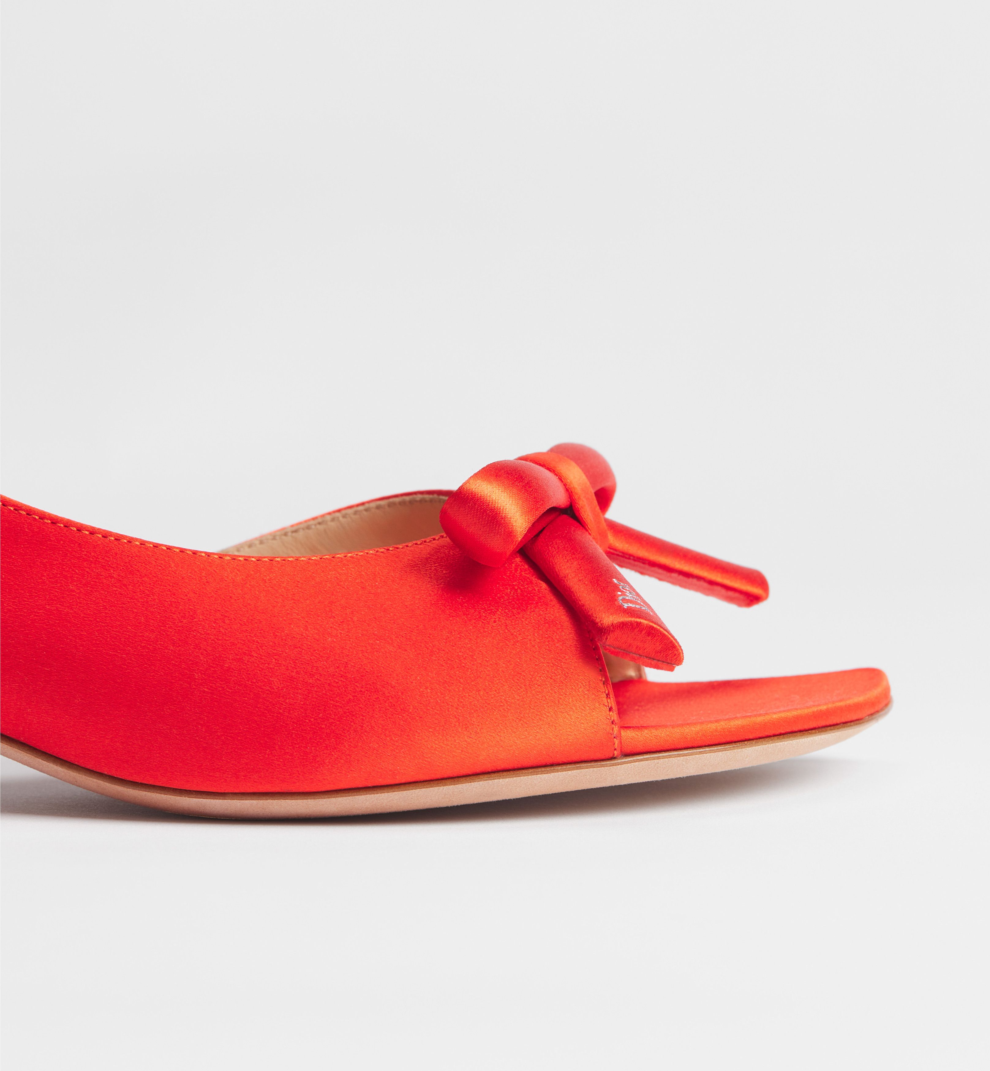 Dior Dior Dior Bow 40Mm Slingback Sandals IT 38 Women - USA Duties Paid Size US 8 / IT 38 - 4 Thumbnail