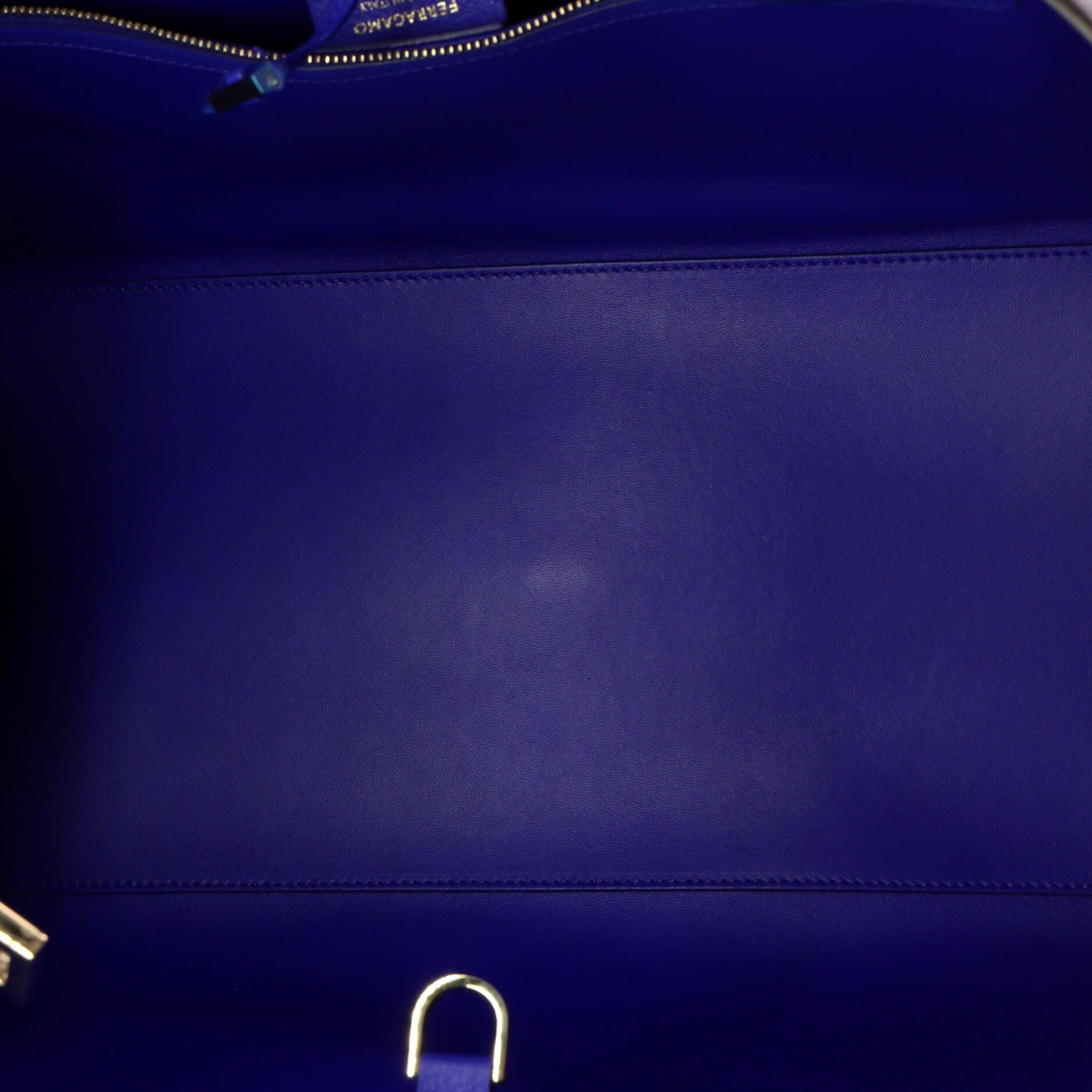 Salvatore Ferragamo Hug Top Handle Bag Size ONE SIZE - 5 Thumbnail