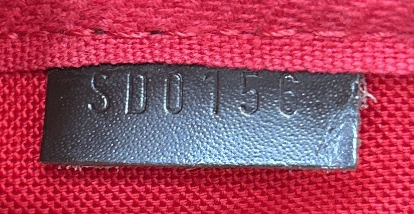 Louis Vuitton Favorite Handbag Size ONE SIZE - 8 Thumbnail