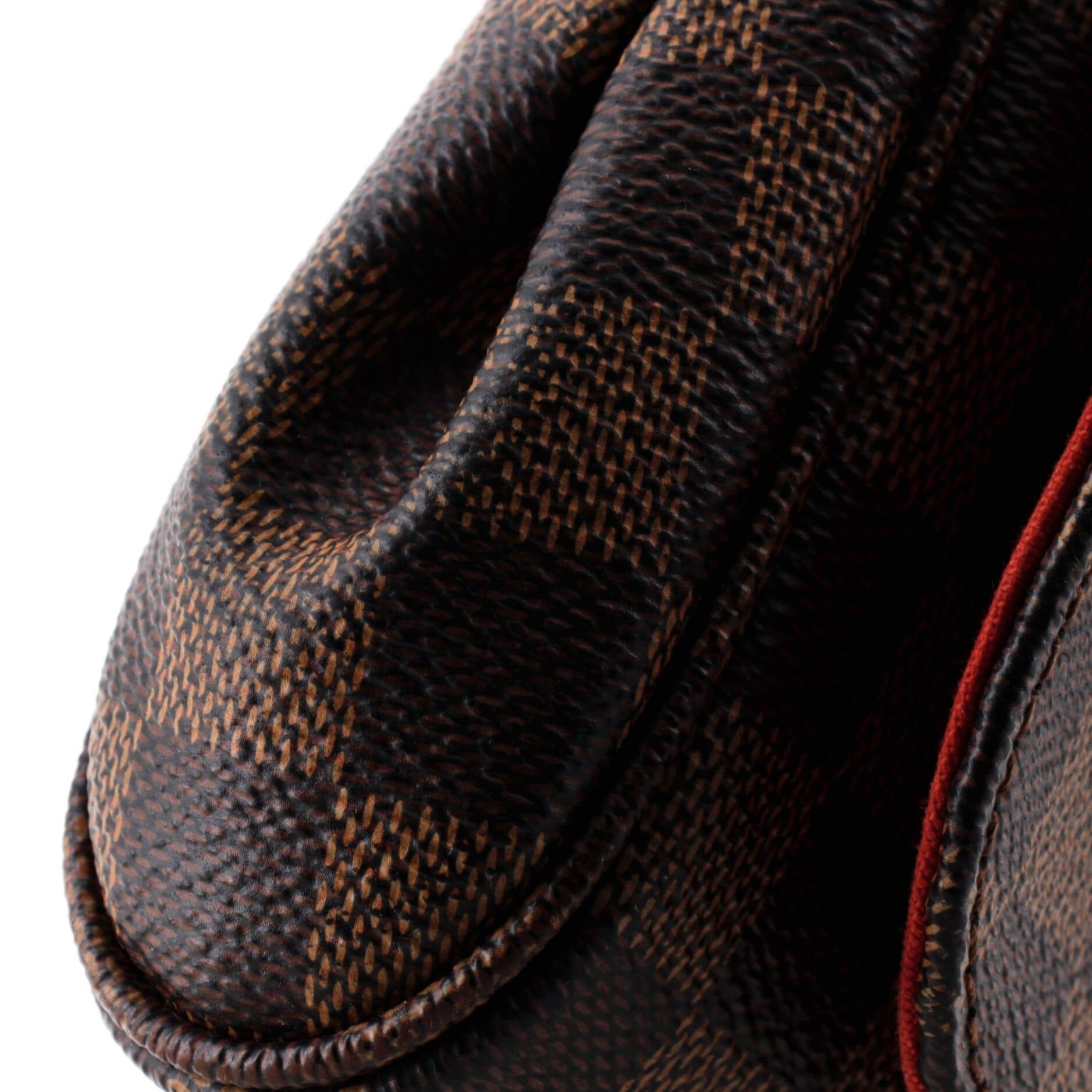 Louis Vuitton Favorite Handbag Size ONE SIZE - 6 Thumbnail
