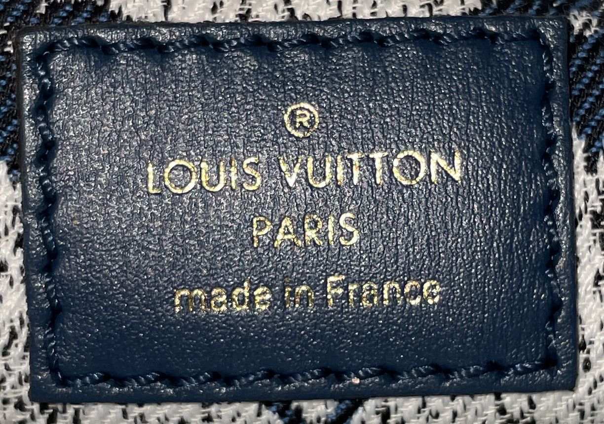 Louis Vuitton Loop Handbag Size ONE SIZE - 8 Thumbnail
