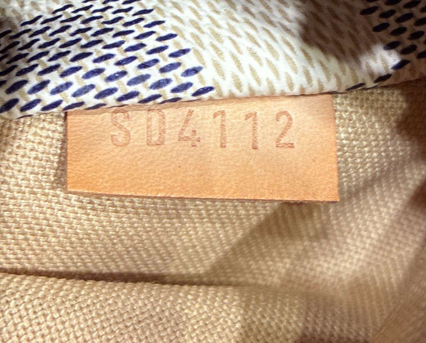 Louis Vuitton Totally Handbag Size ONE SIZE - 9 Thumbnail