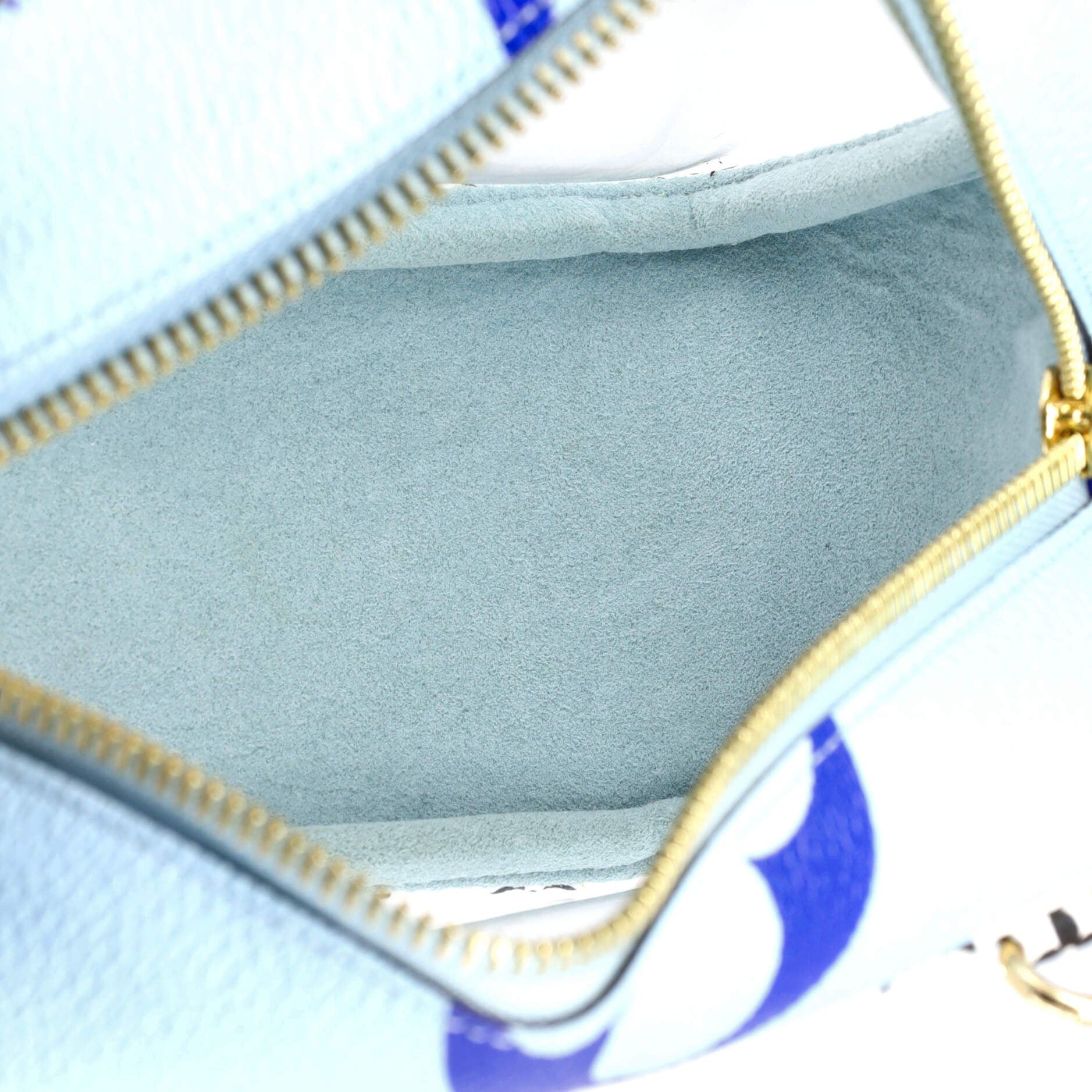 Louis Vuitton Beach Pouch Size ONE SIZE - 5 Thumbnail