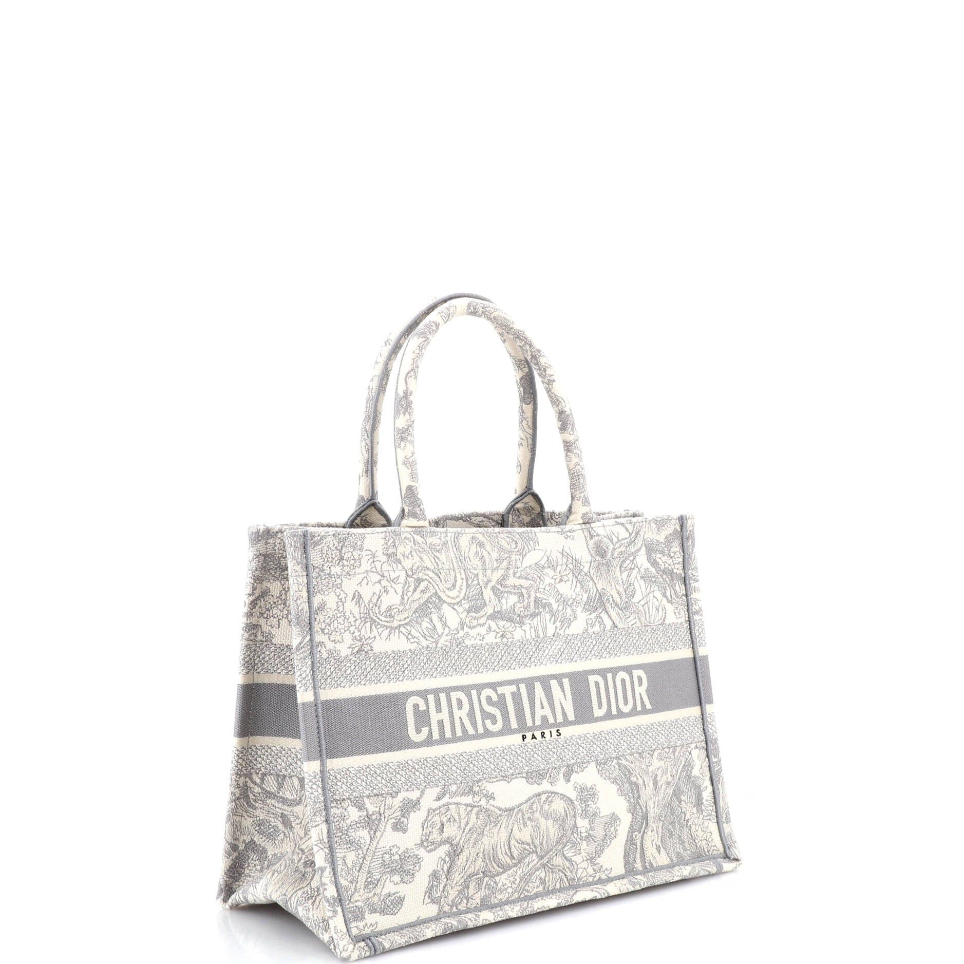 Dior Book Tote Size ONE SIZE - 2 Thumbnail