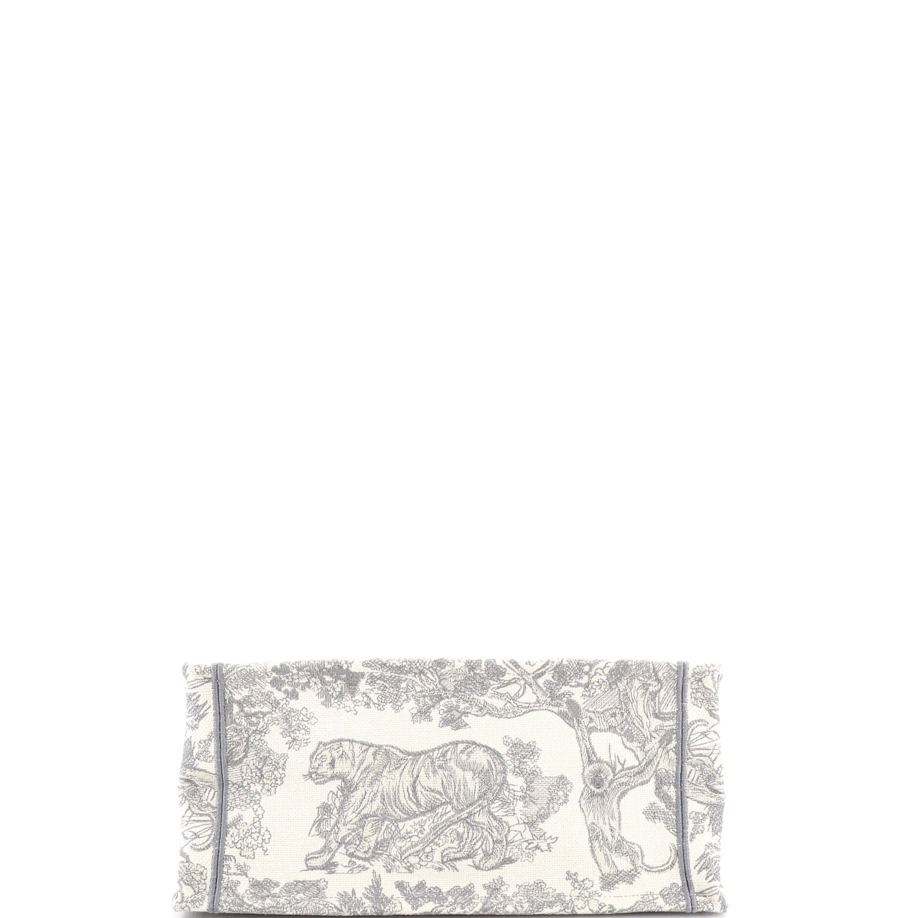Dior Book Tote Size ONE SIZE - 4 Thumbnail