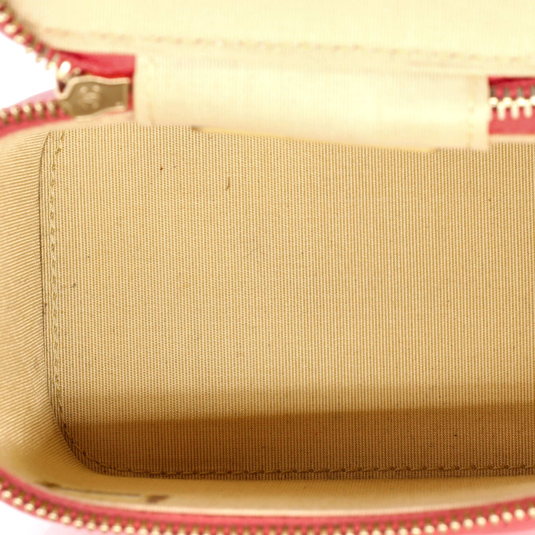 Chanel Pearl Crush Vanity Case with Chain Size ONE SIZE - 5 Thumbnail
