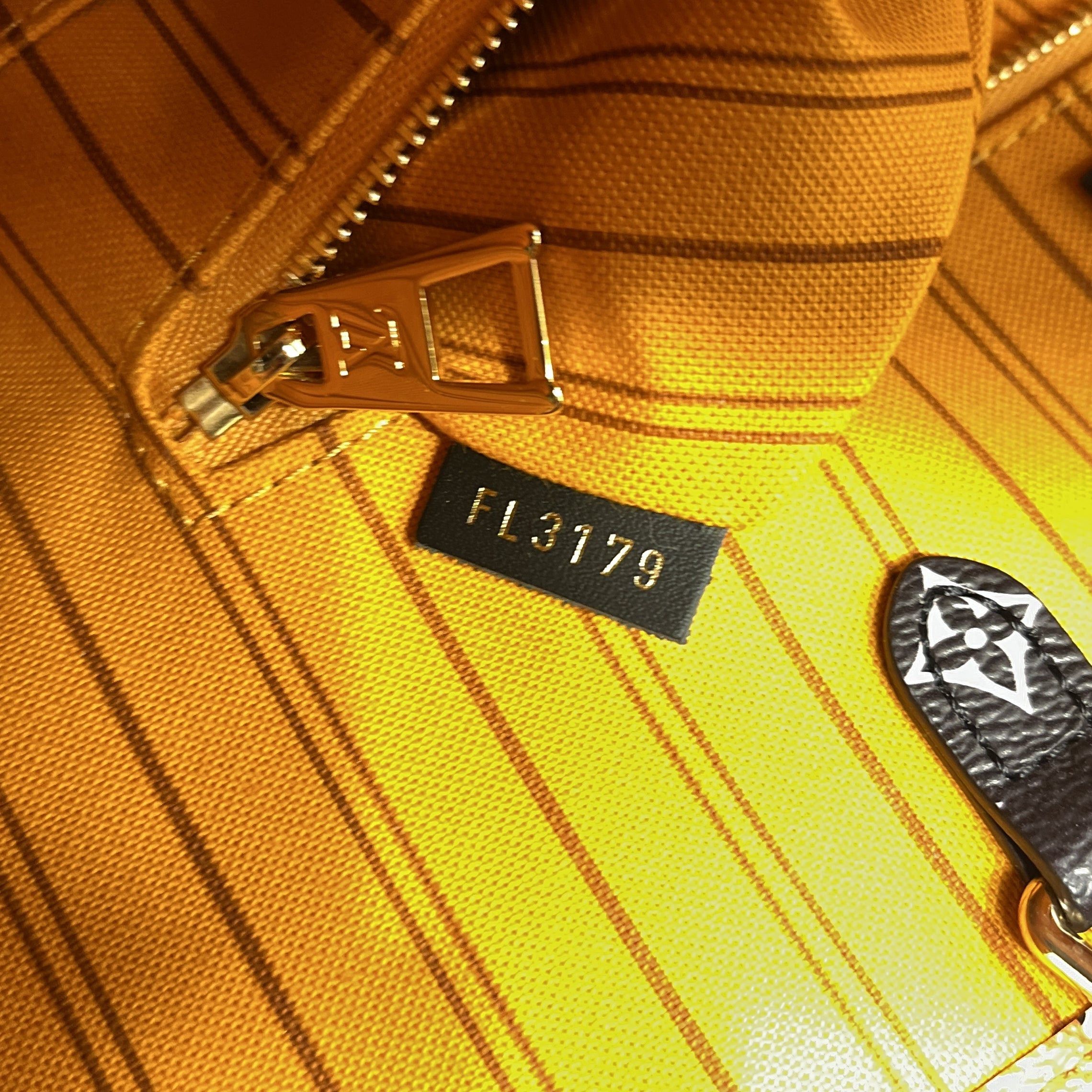 Louis Vuitton OnTheGo Tote Size ONE SIZE - 8 Thumbnail