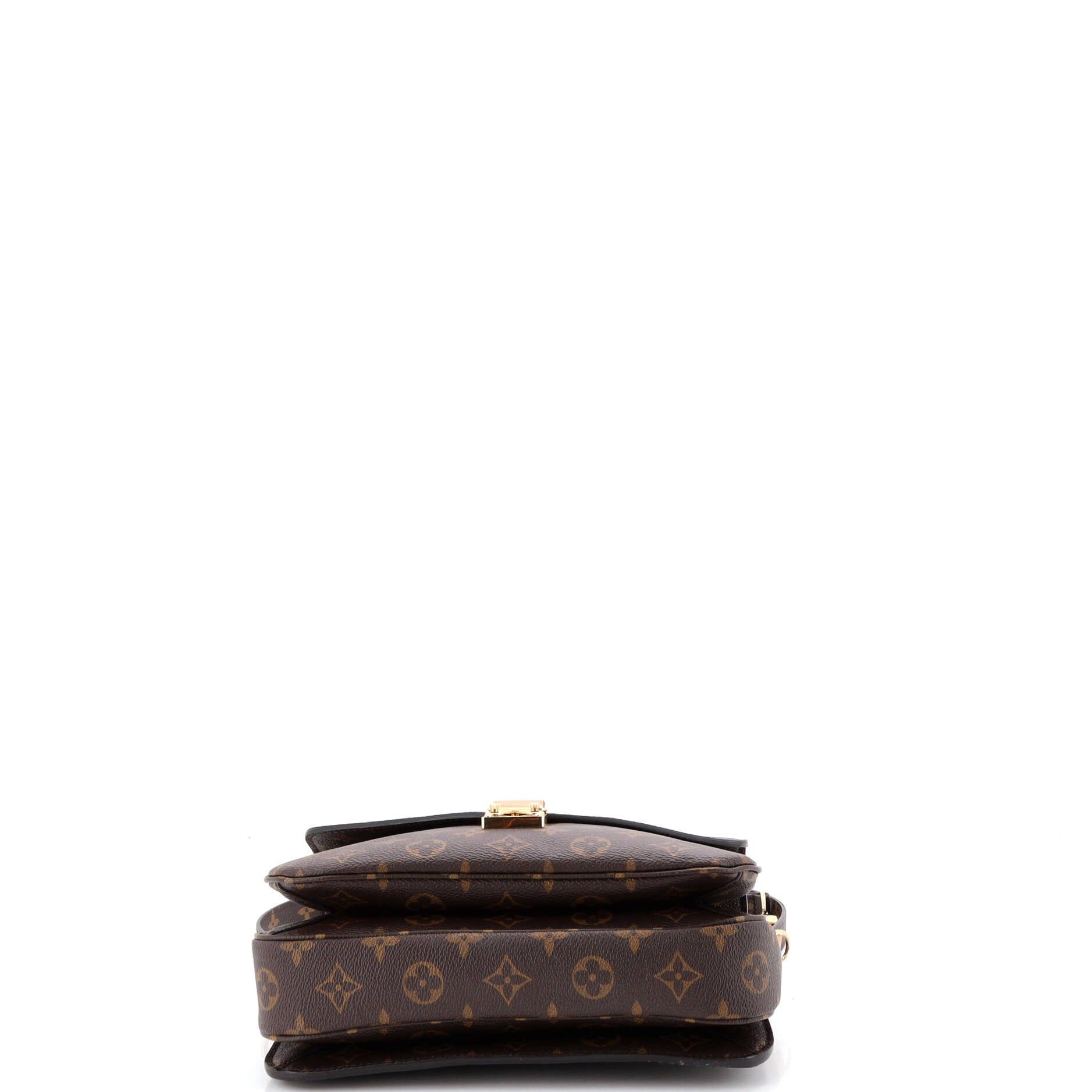 Louis Vuitton Pochette Metis Size ONE SIZE - 4 Thumbnail
