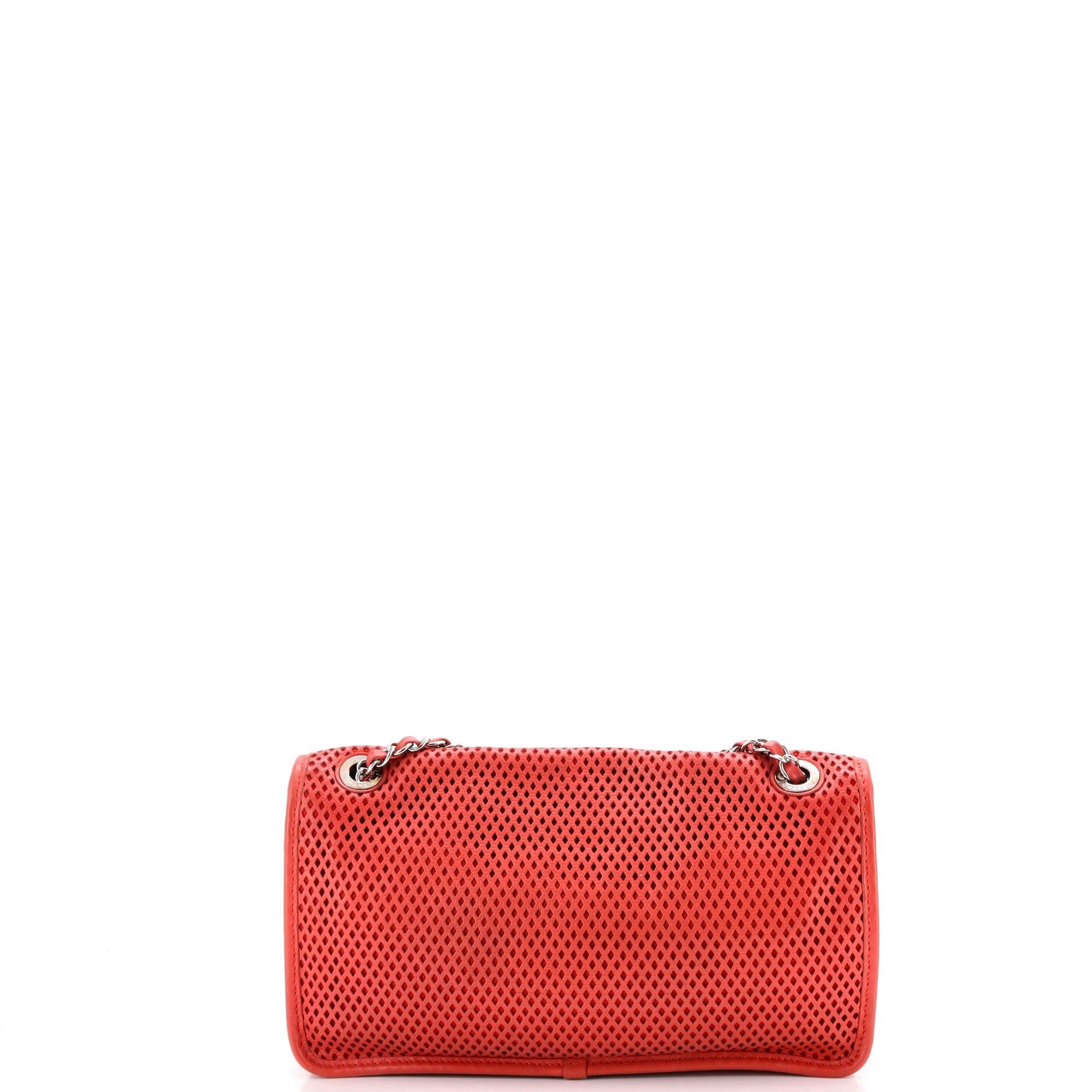 Chanel Up In The Air Flap Bag Size ONE SIZE - 3 Thumbnail
